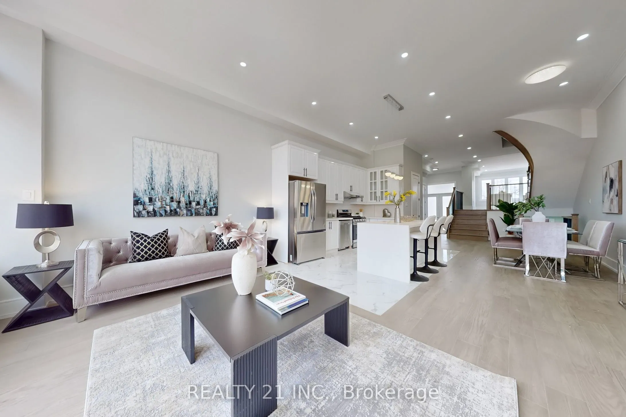 17 Malta Street, #(Main and 2nd)
