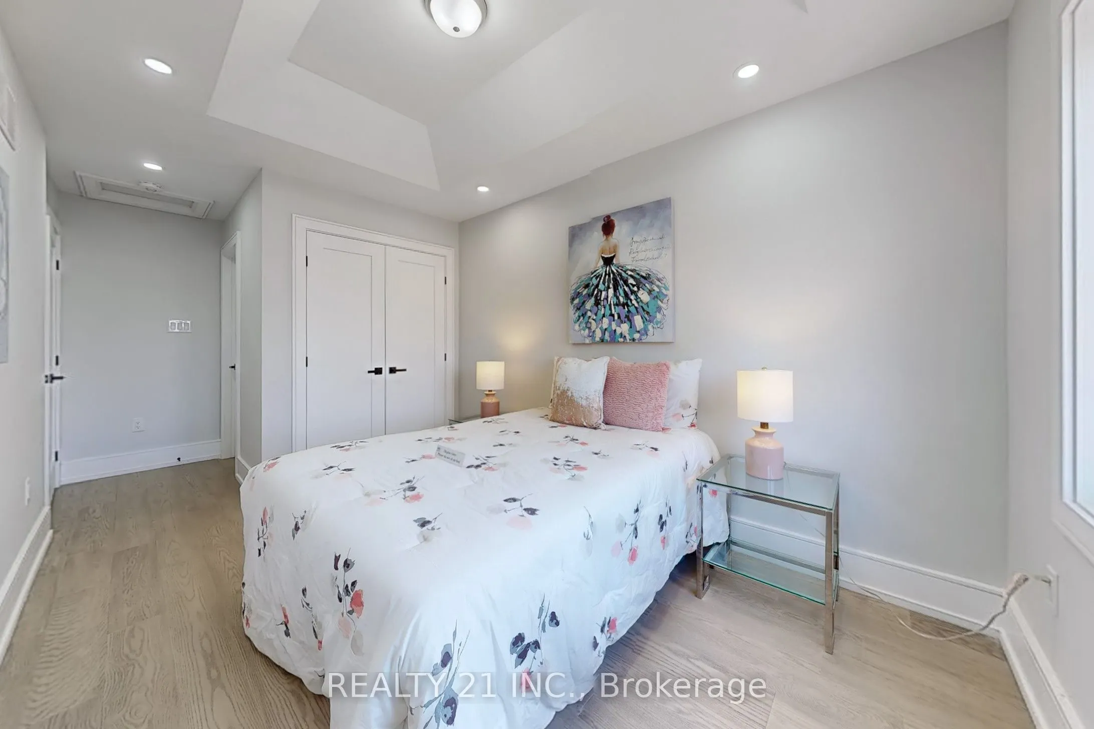 17 Malta Street, #(Main and 2nd)