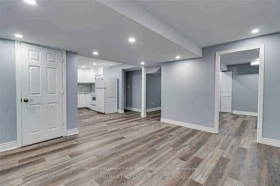 55 Buttonshaw Street, #Basement