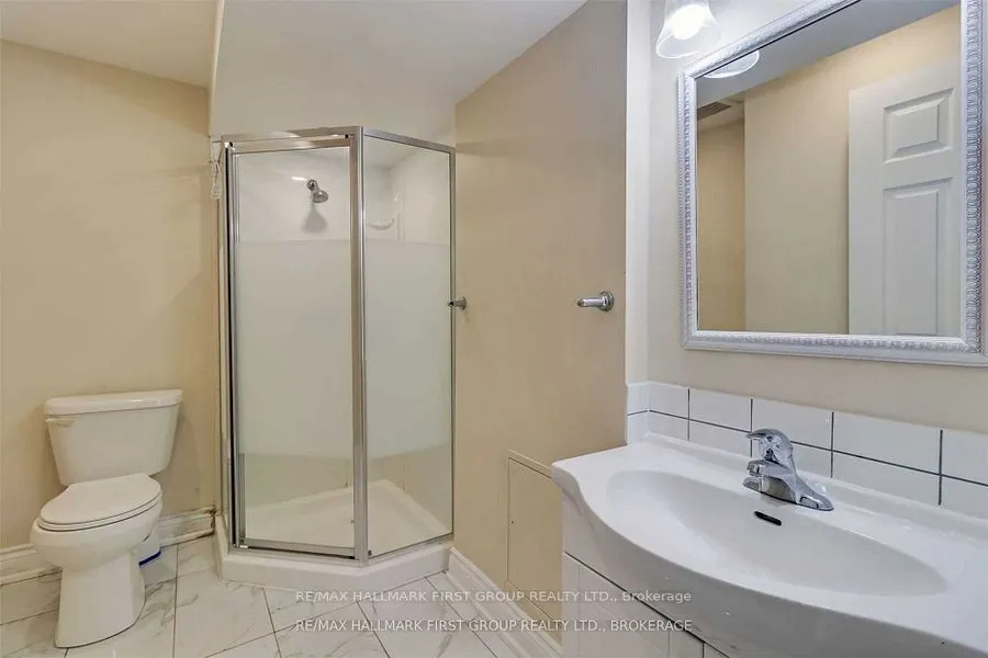 55 Buttonshaw Street, #Basement