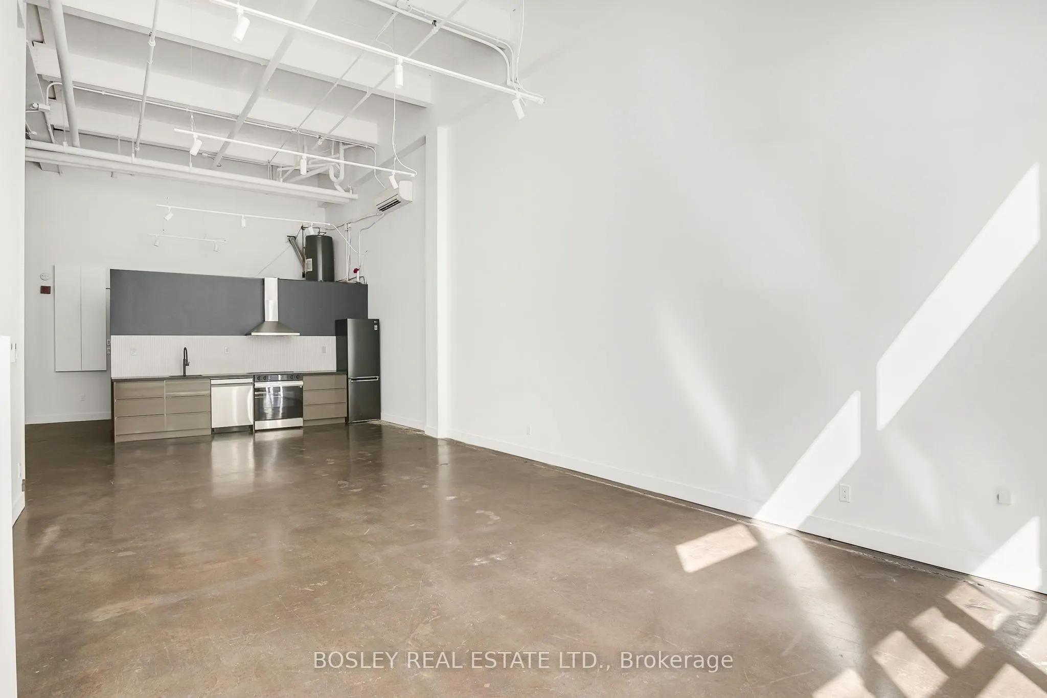 1173 Dundas Street E, #132