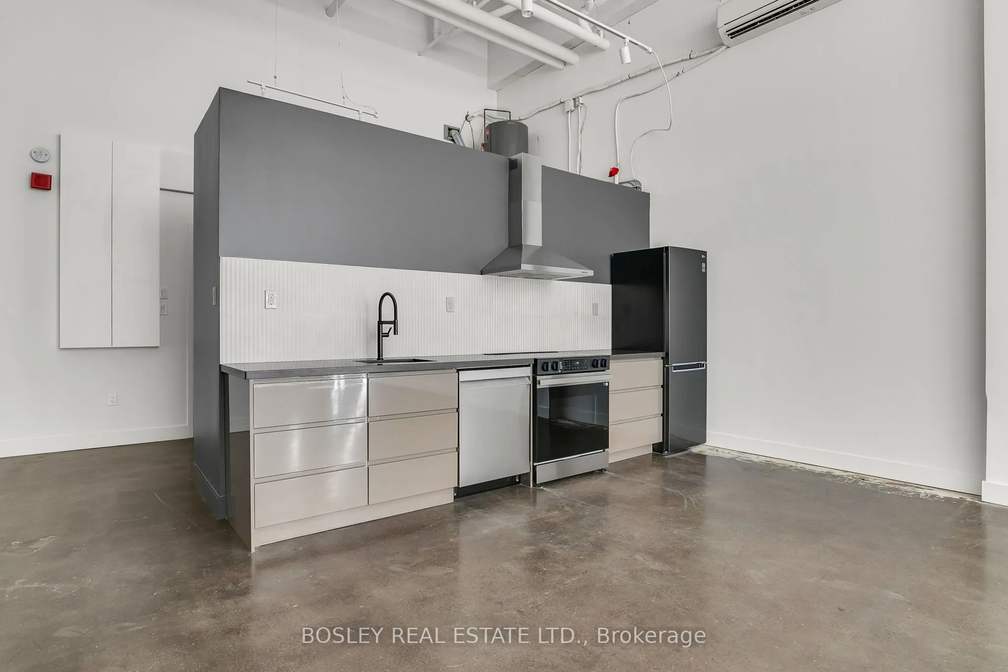 1173 Dundas Street E, #132