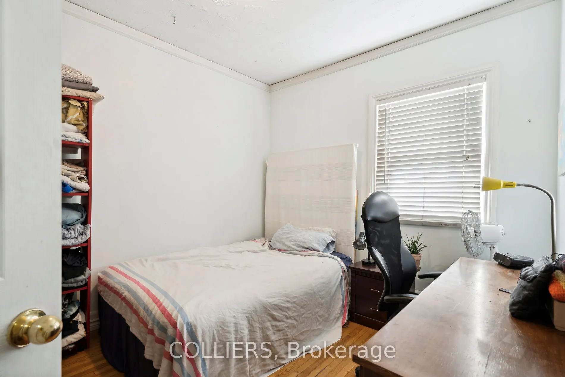 1160 Queen Street E