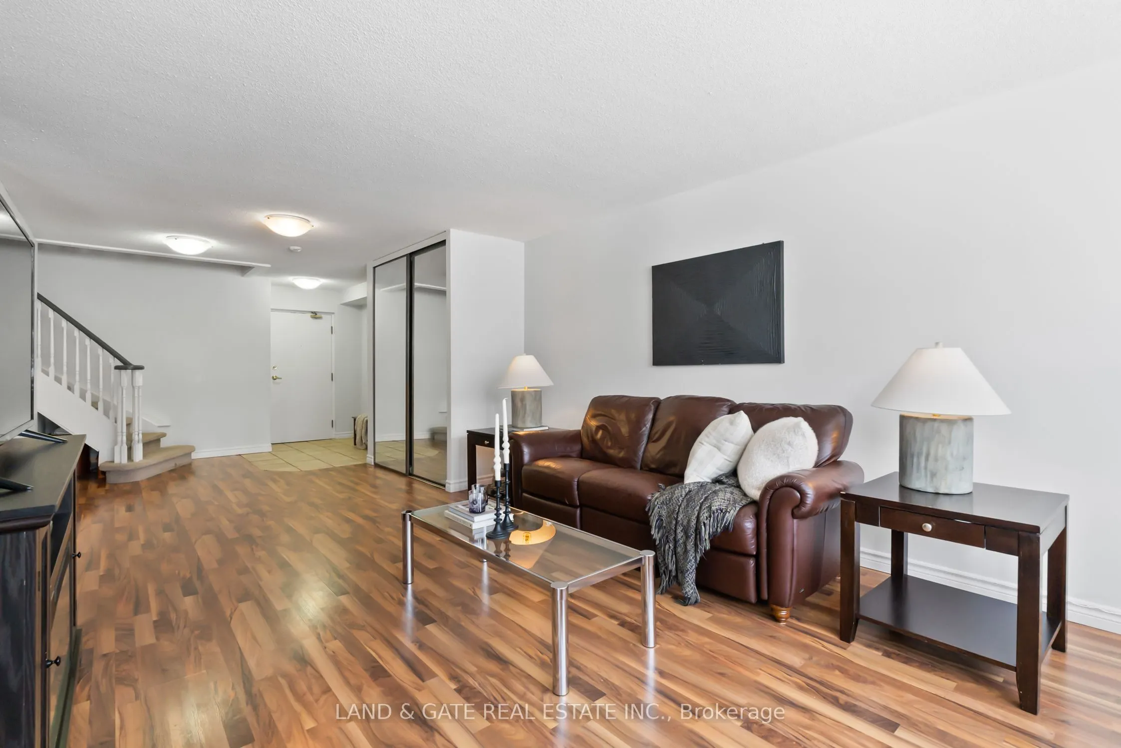 25 Cumberland Lane, #112