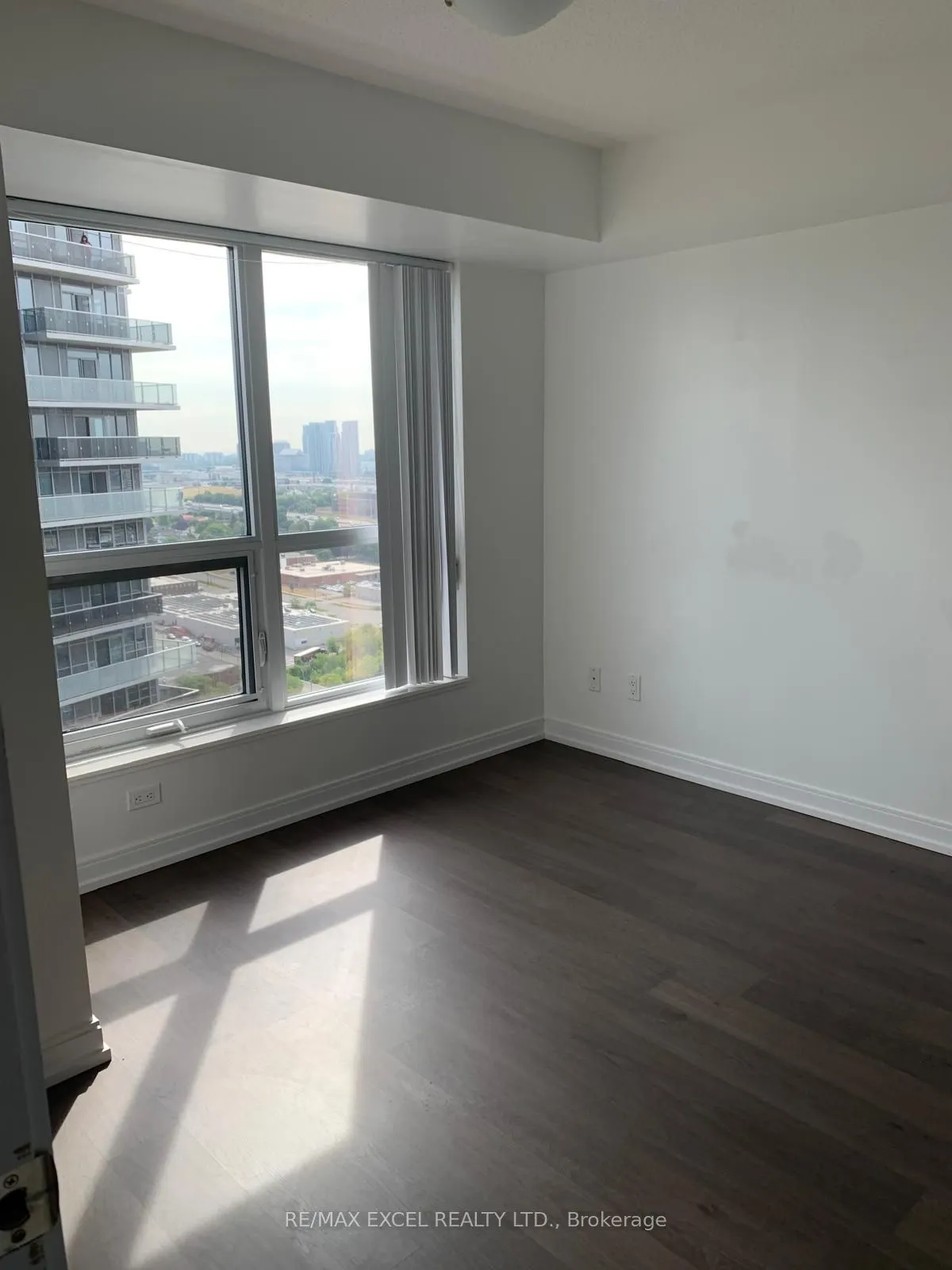 255 Village Green Square, #2501