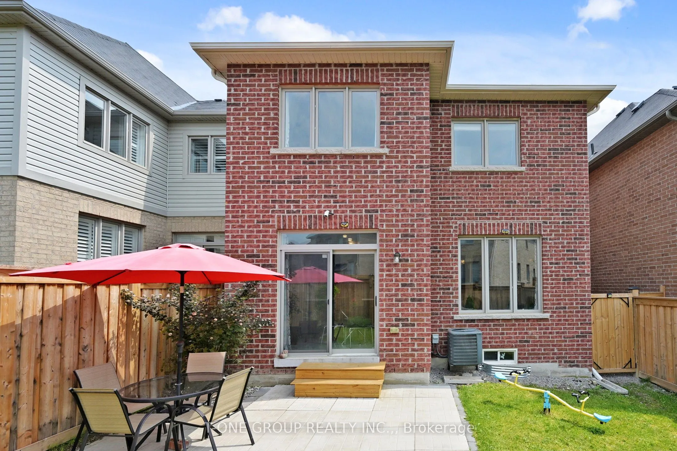 1243 Graham Clapp Avenue