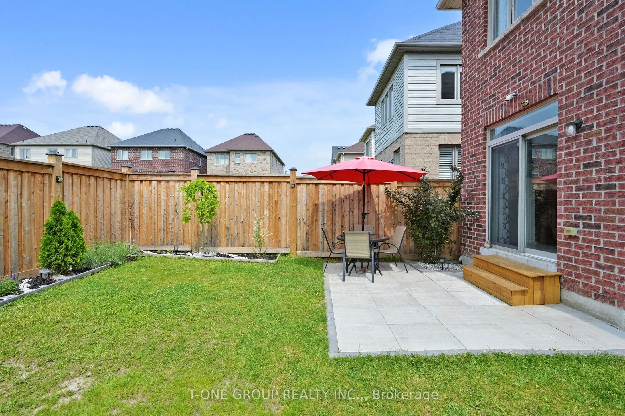 1243 Graham Clapp Avenue