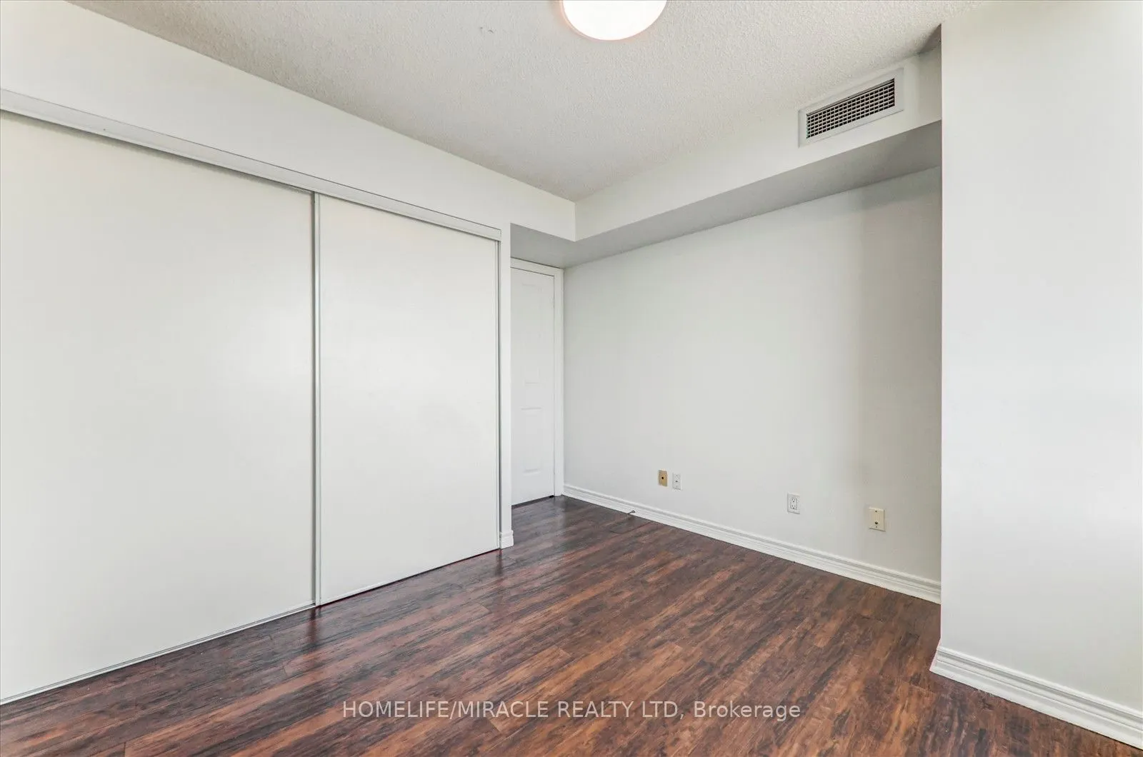 68 Corporate Drive, #3521