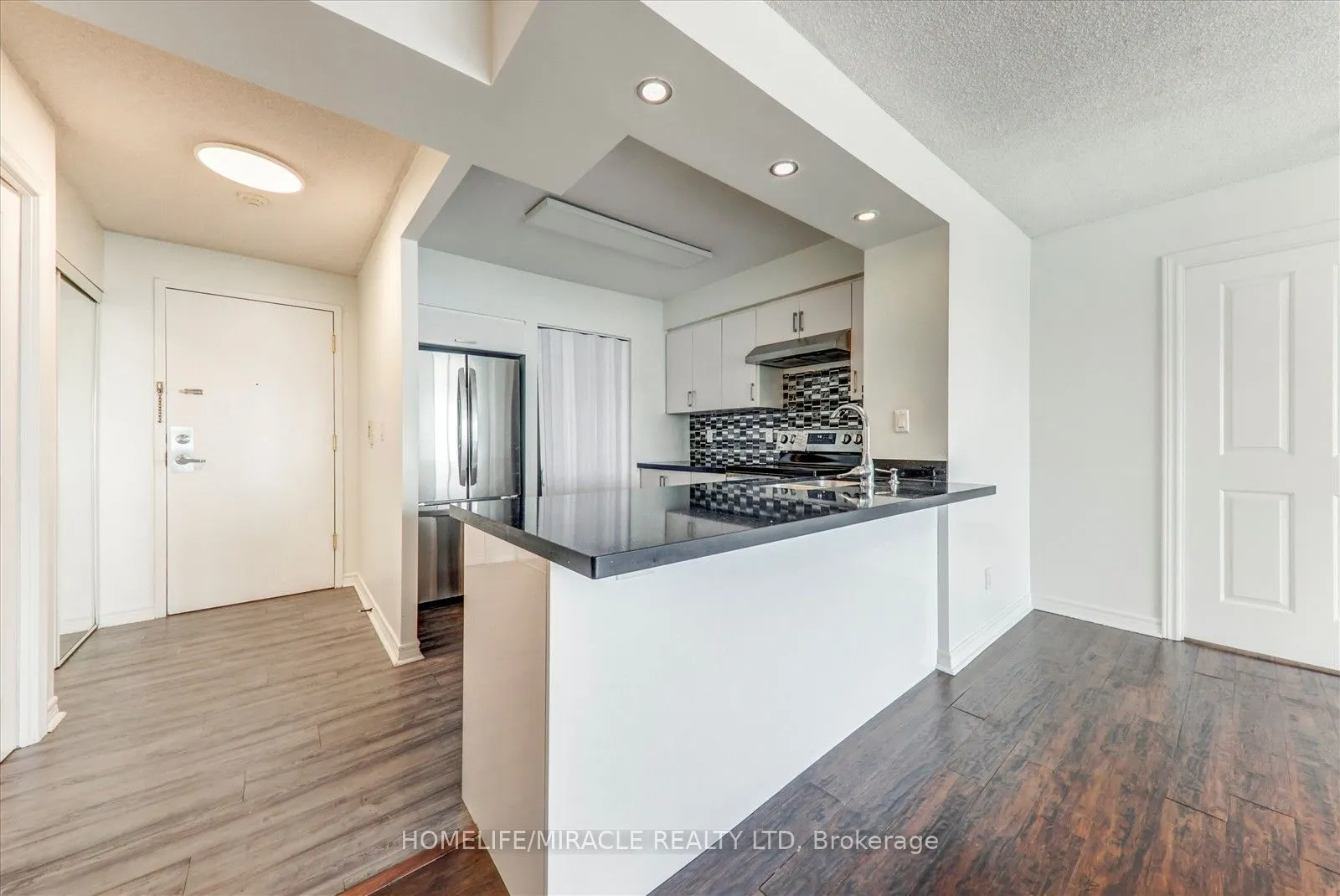 68 Corporate Drive, #3521