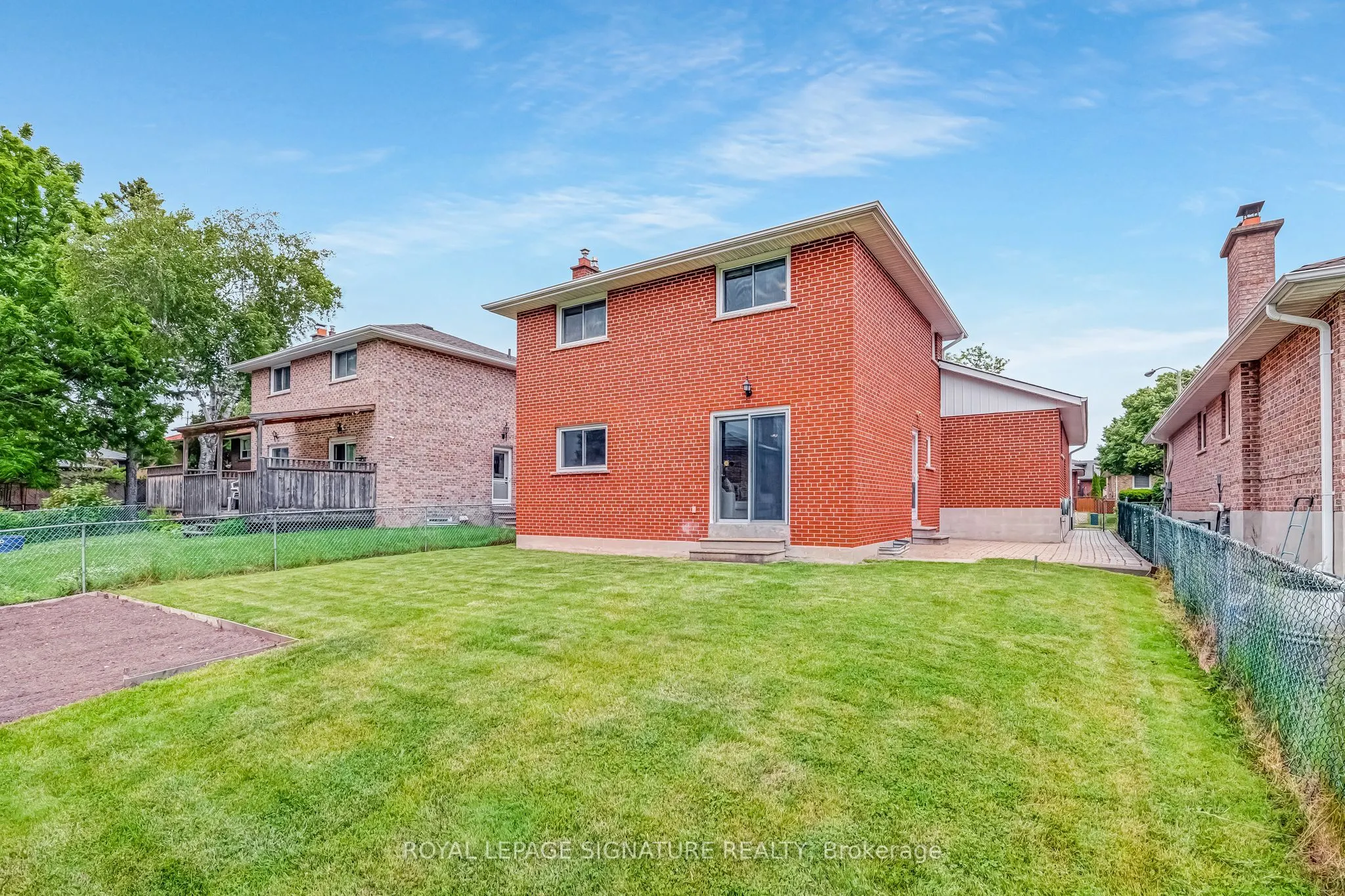28 Greendowns Drive