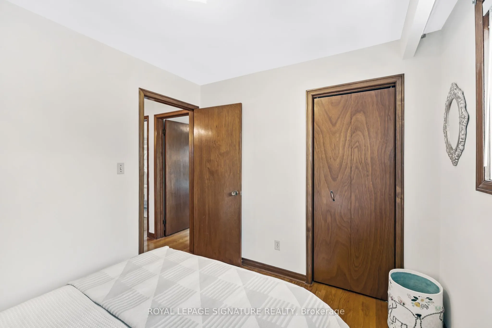28 Greendowns Drive