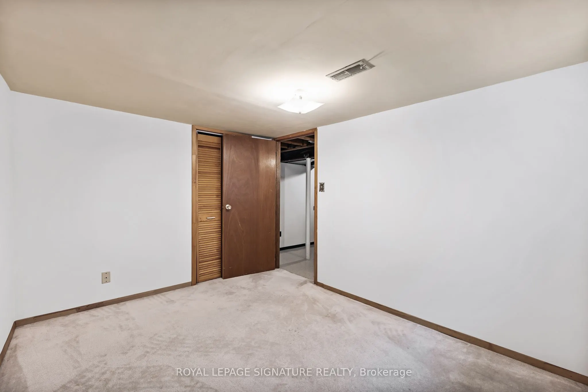 28 Greendowns Drive