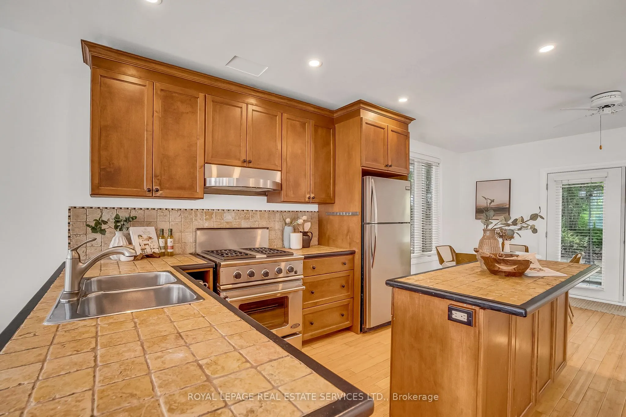 7 Brimley Road S, #8