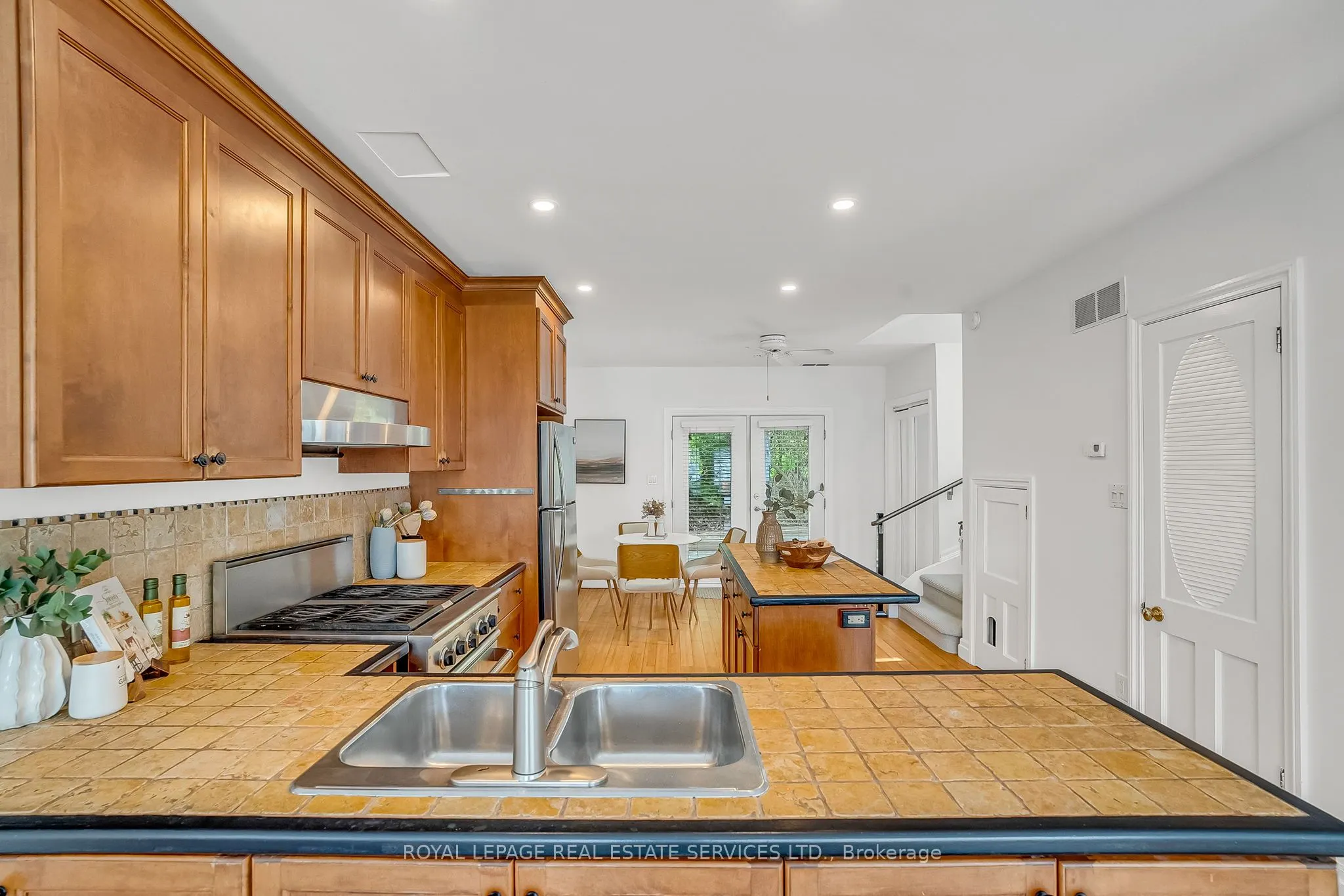 7 Brimley Road S, #8