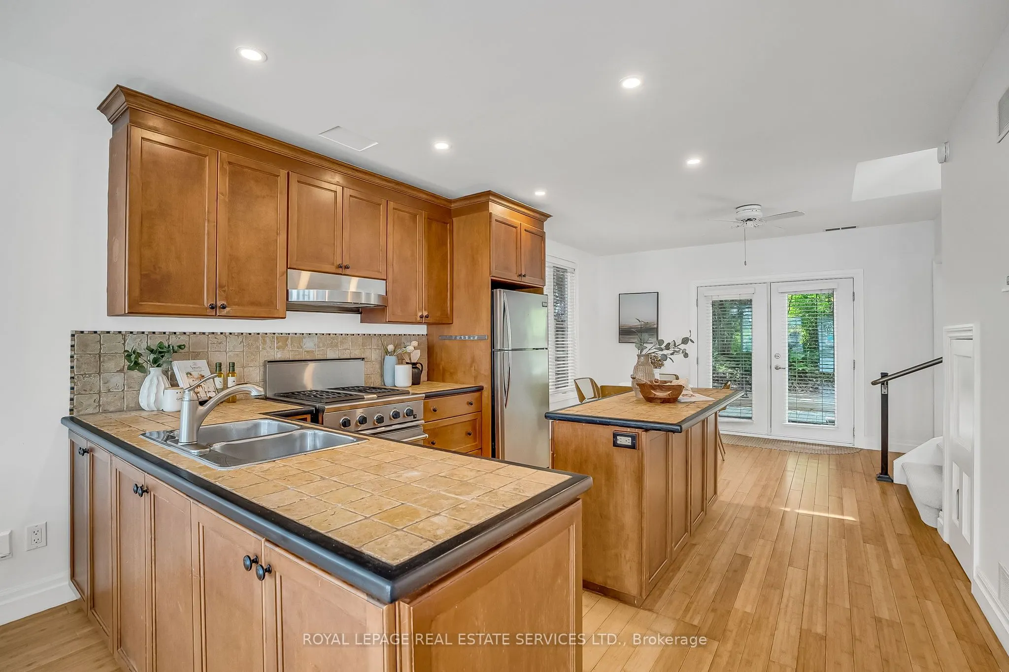7 Brimley Road S, #8