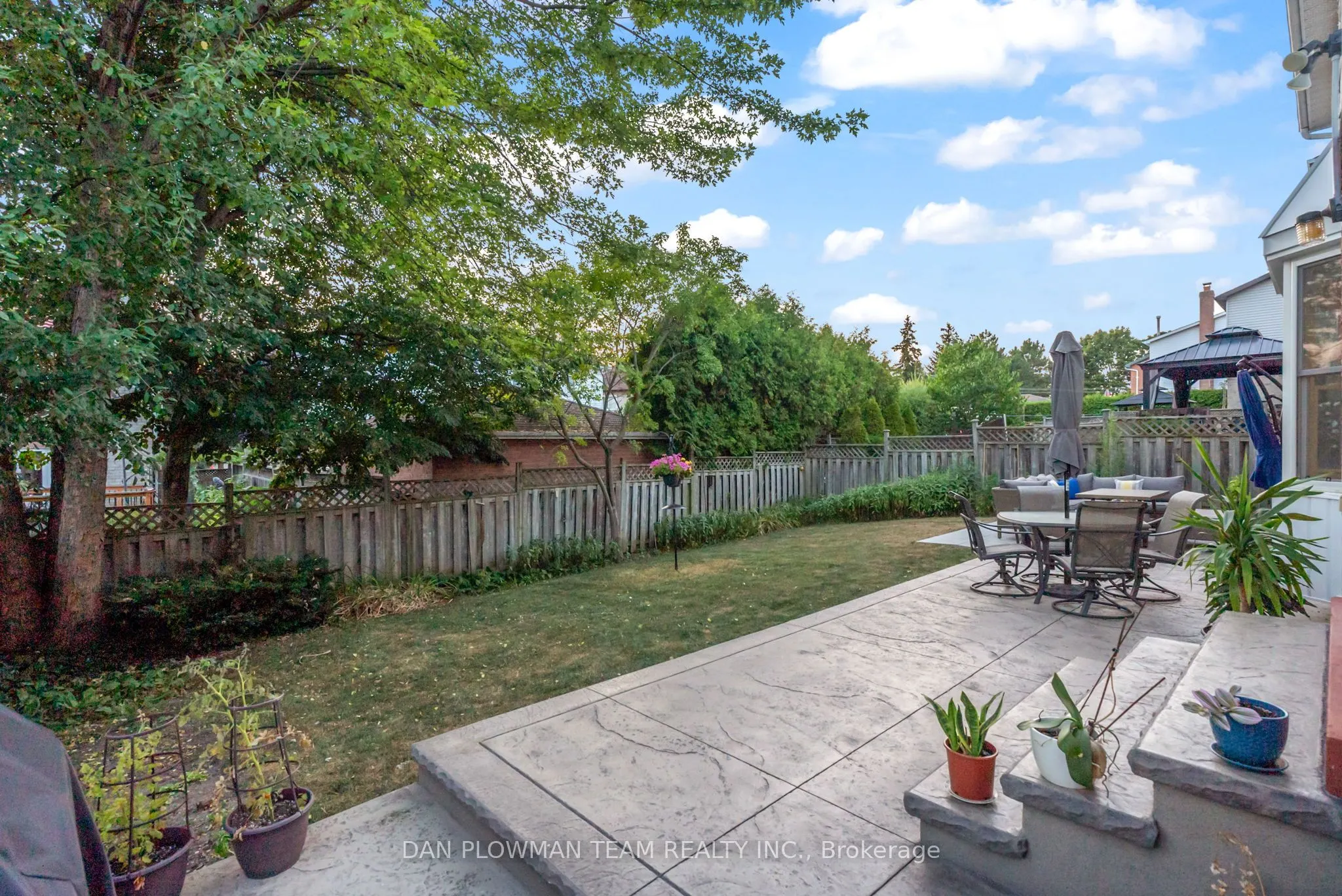 22 Elmeroy Court