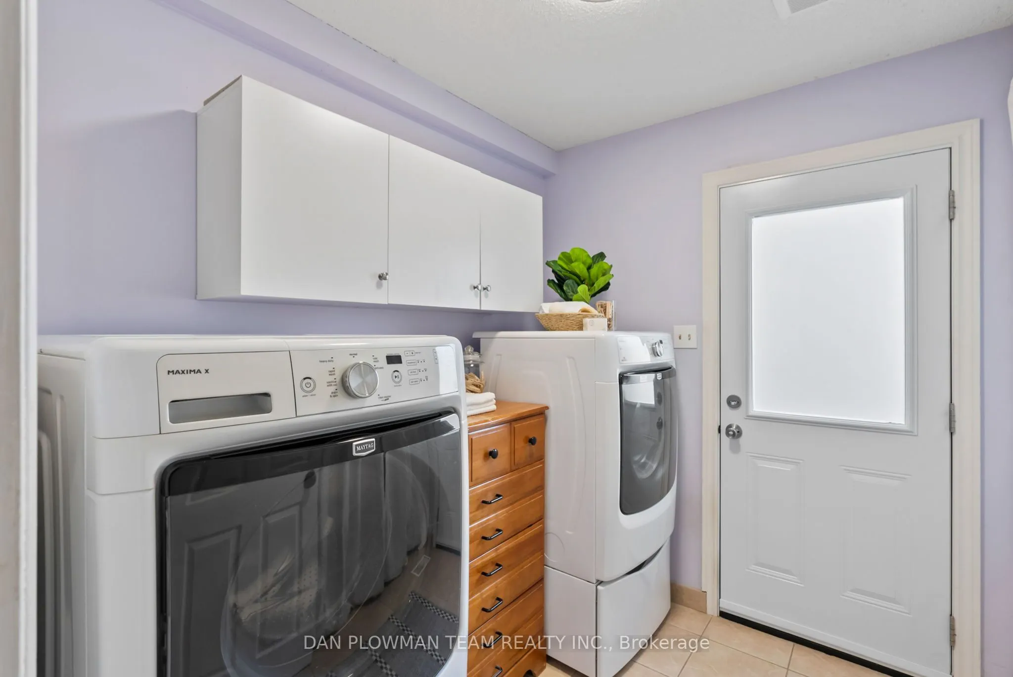 22 Elmeroy Court