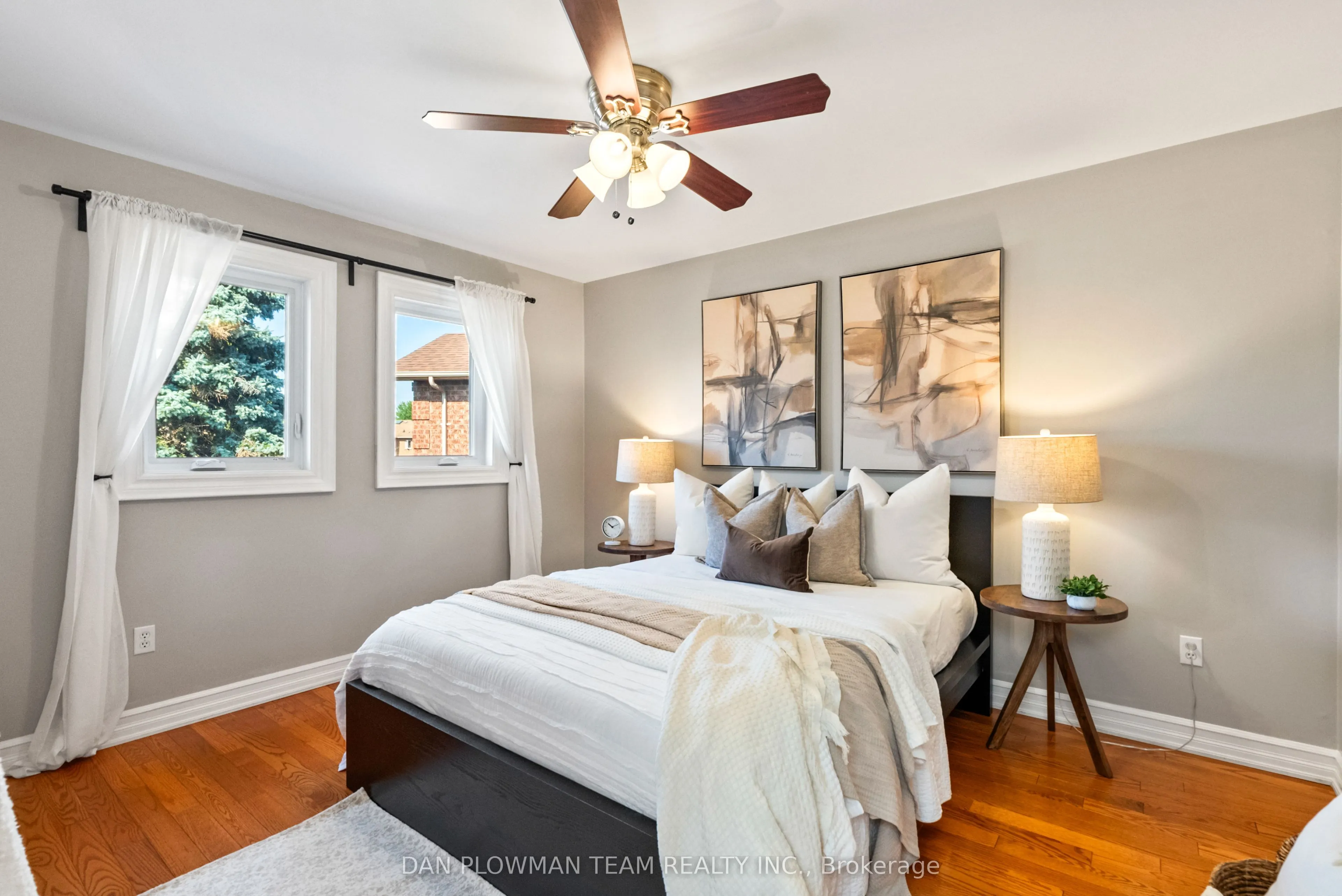 18 Headlands Crescent