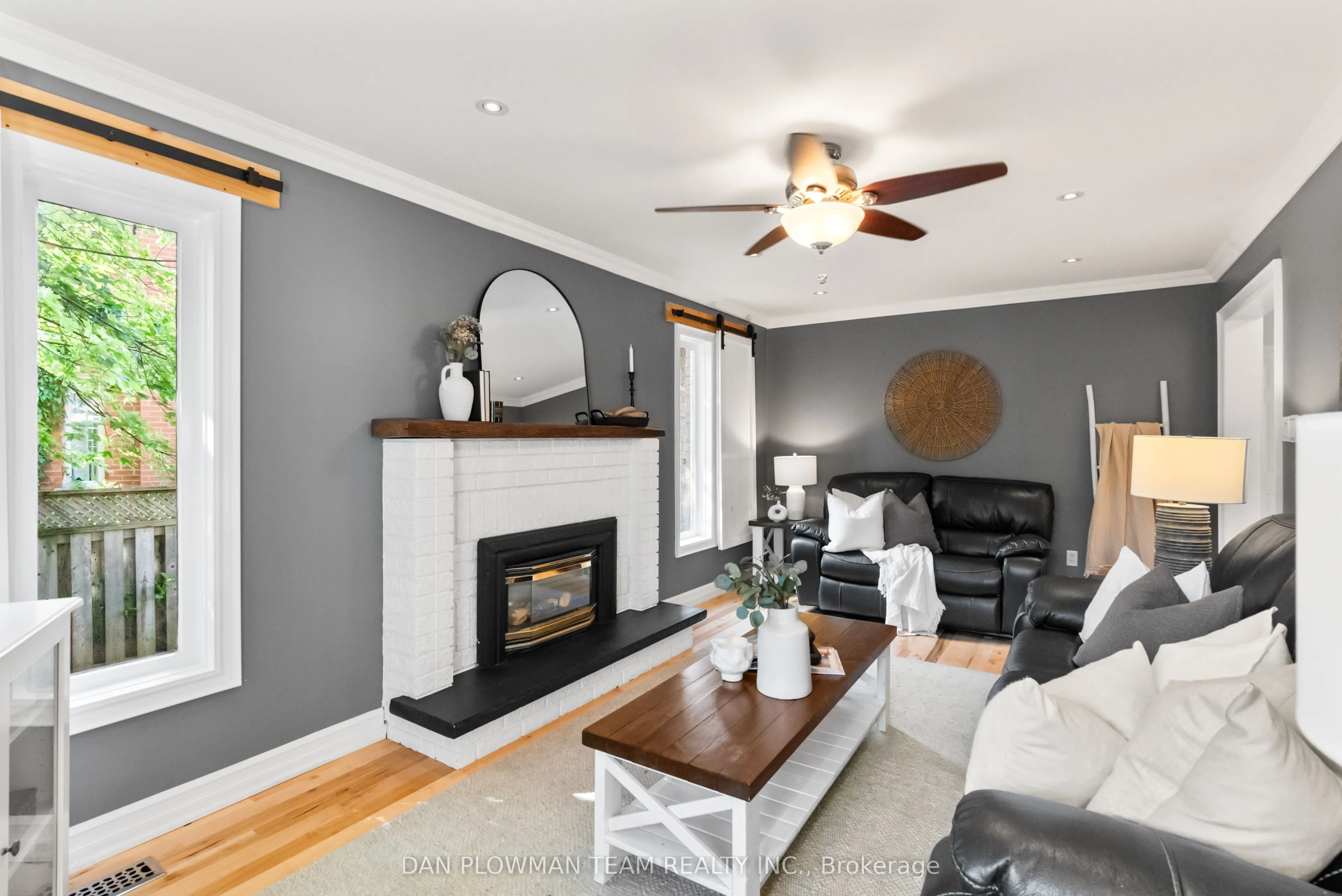 18 Headlands Crescent