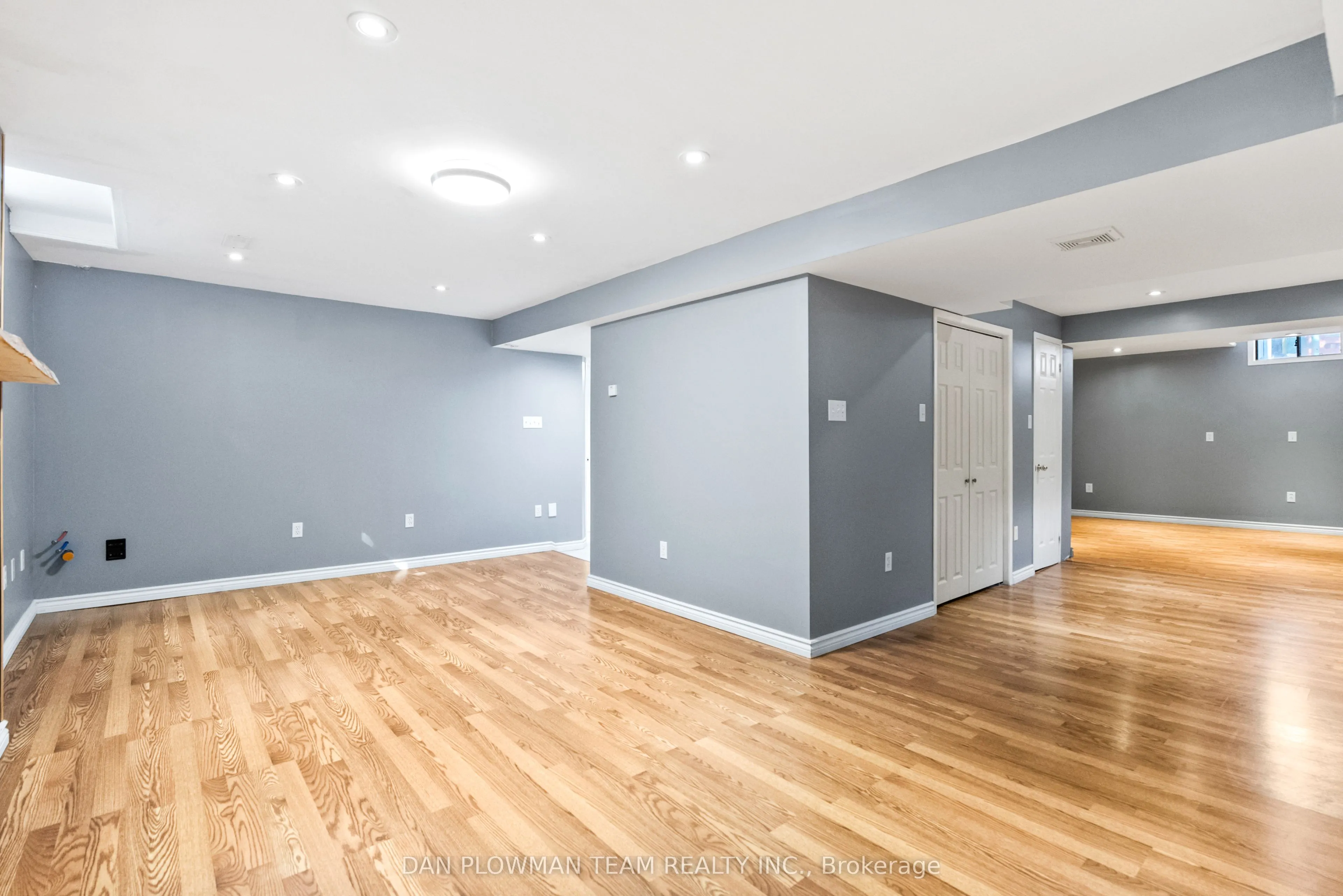 18 Headlands Crescent