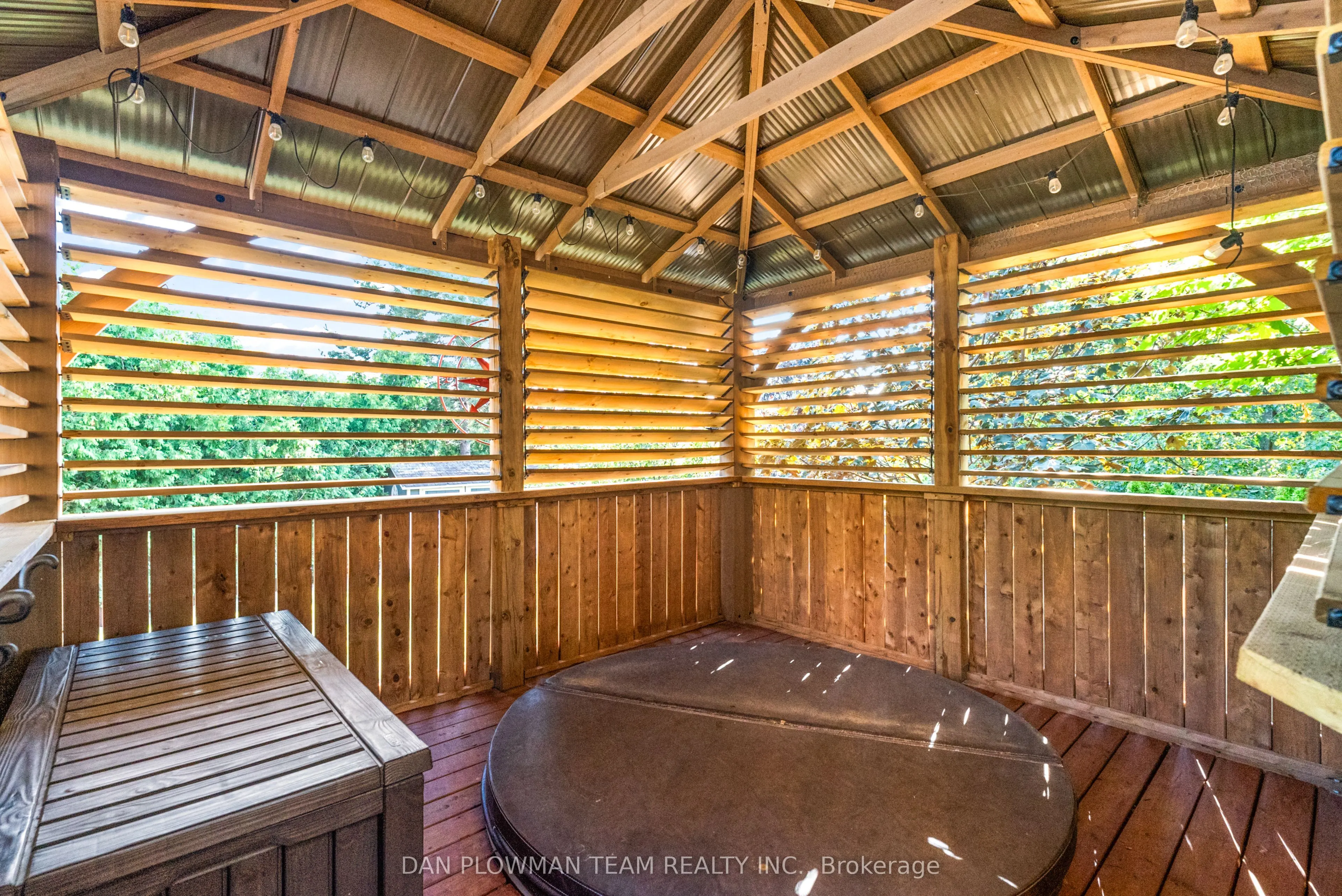 18 Headlands Crescent