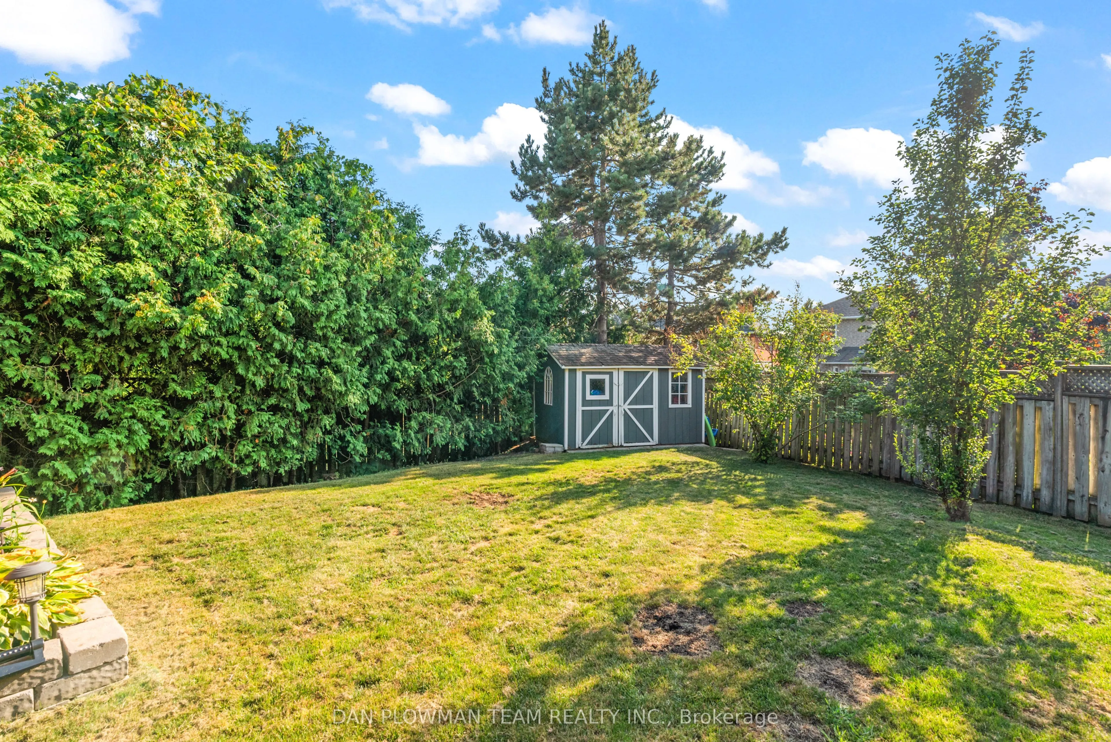 18 Headlands Crescent