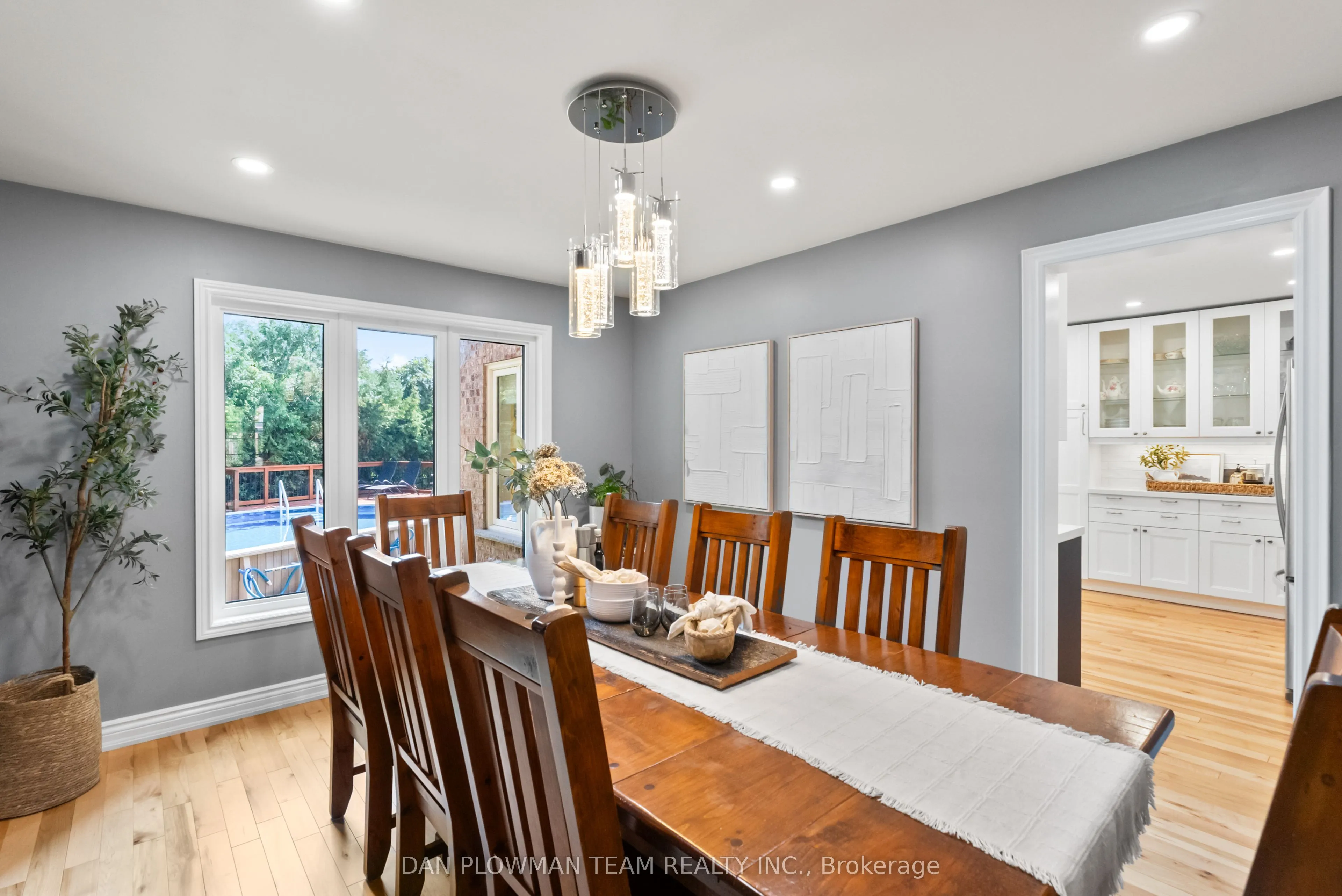 18 Headlands Crescent