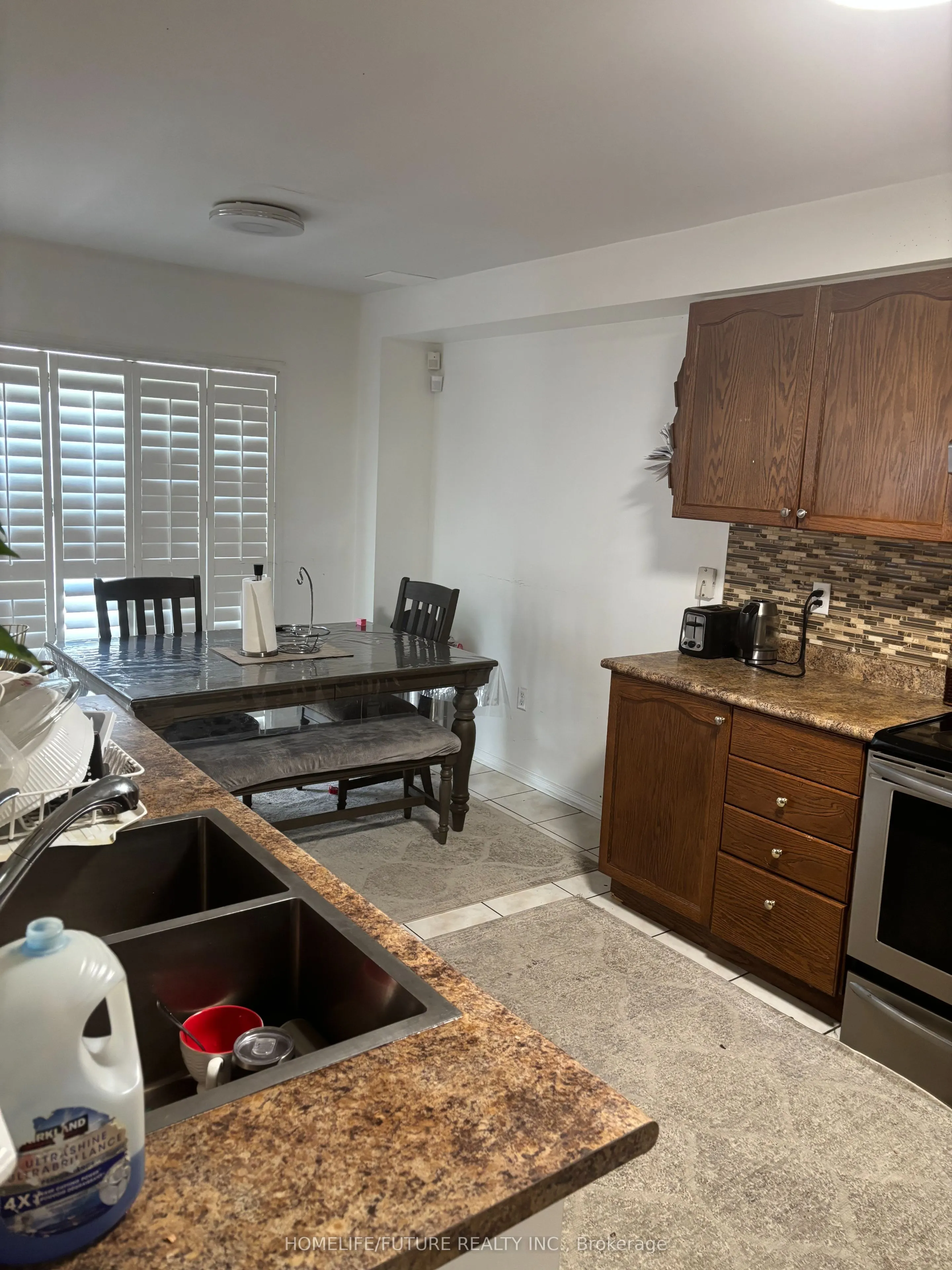635 Staines Road, #Main