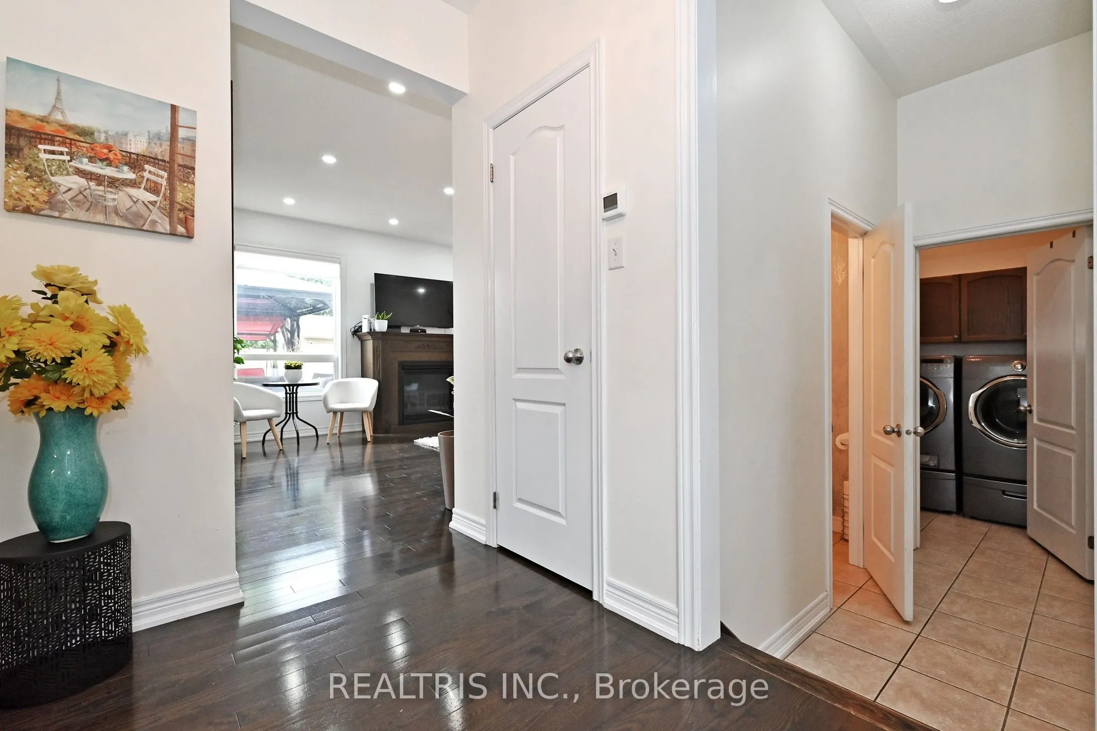 10B Hunt Street