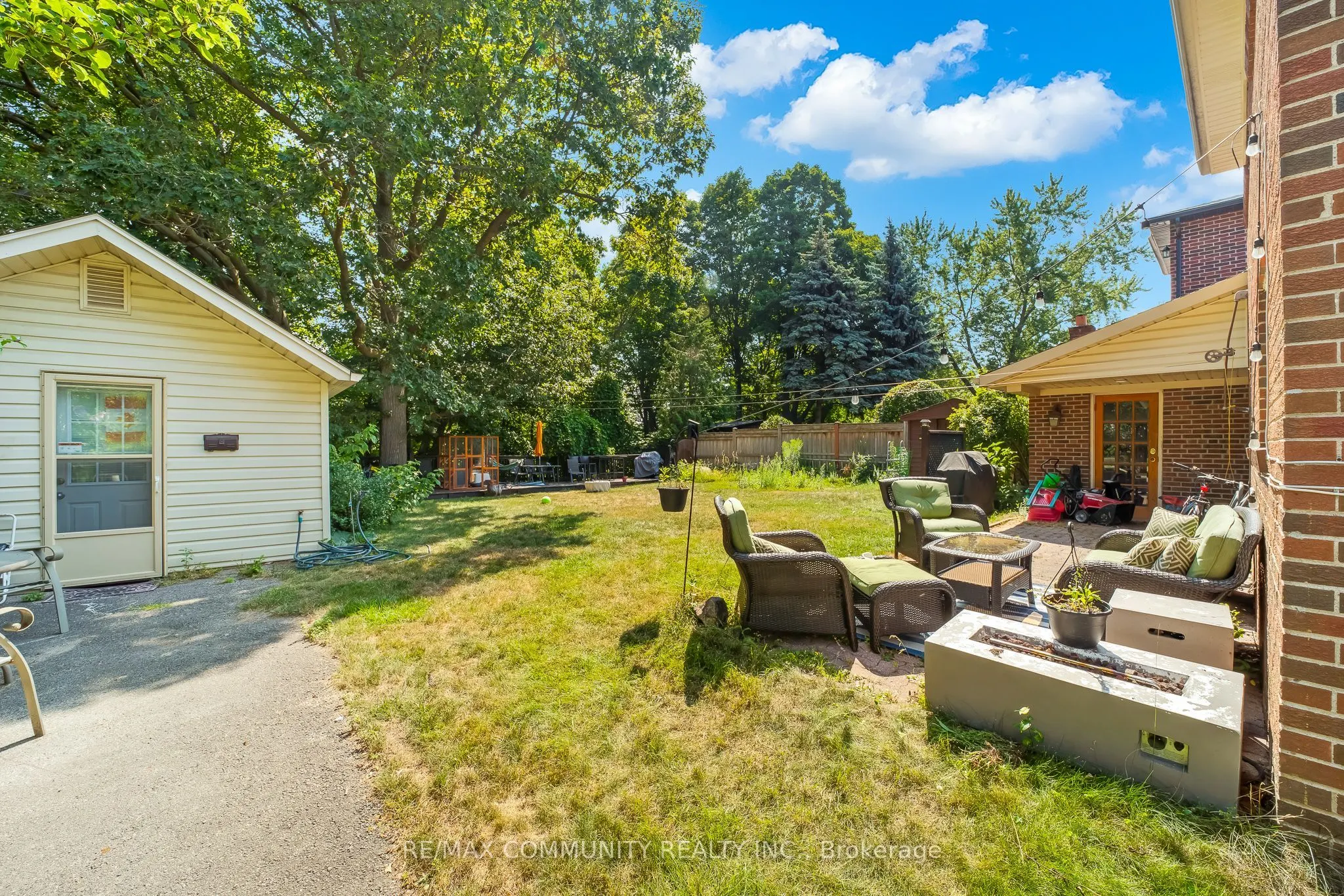 11 Presley Avenue