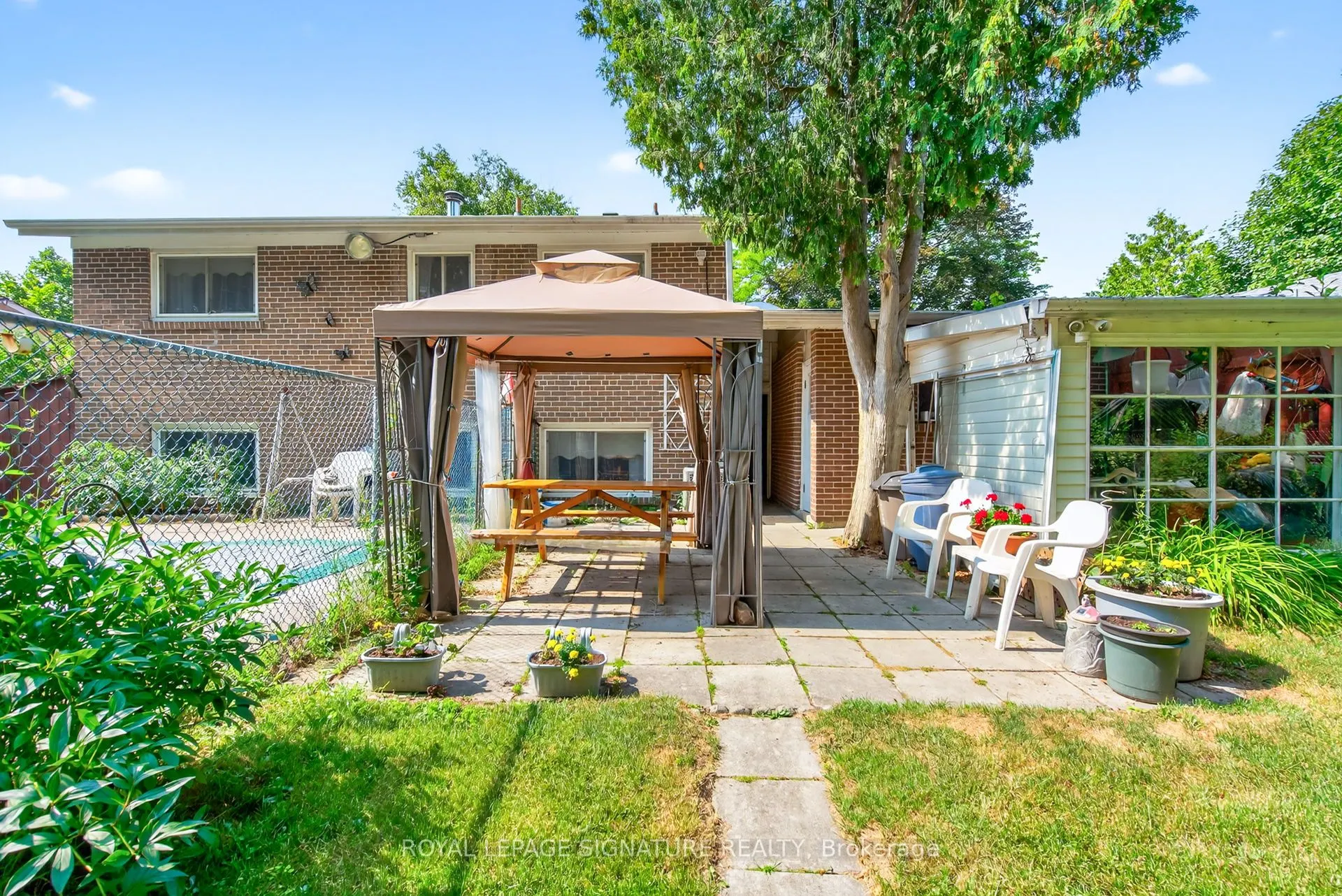 3 Samson Crescent