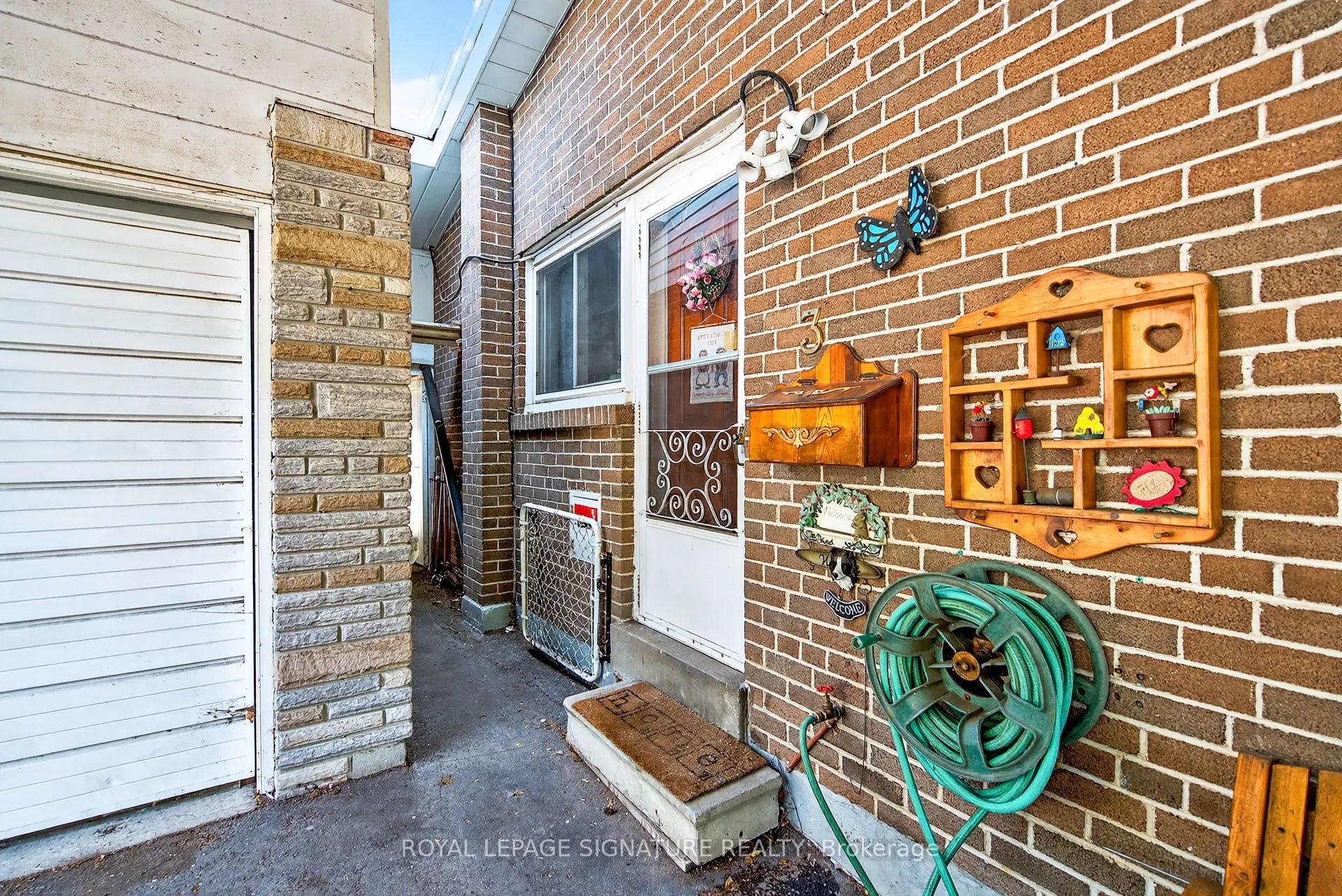 3 Samson Crescent