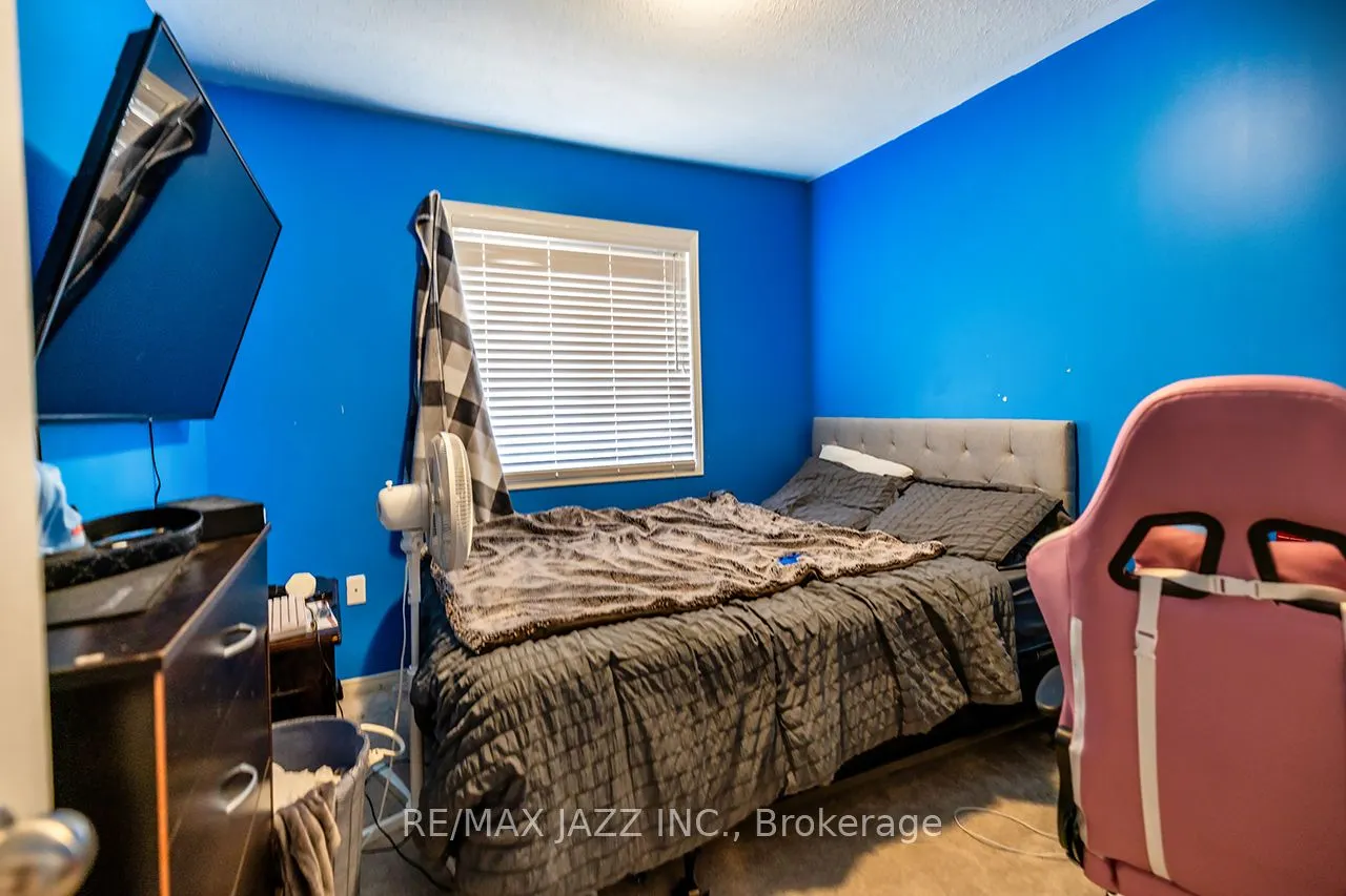2307 Chevron Prince Path, #468