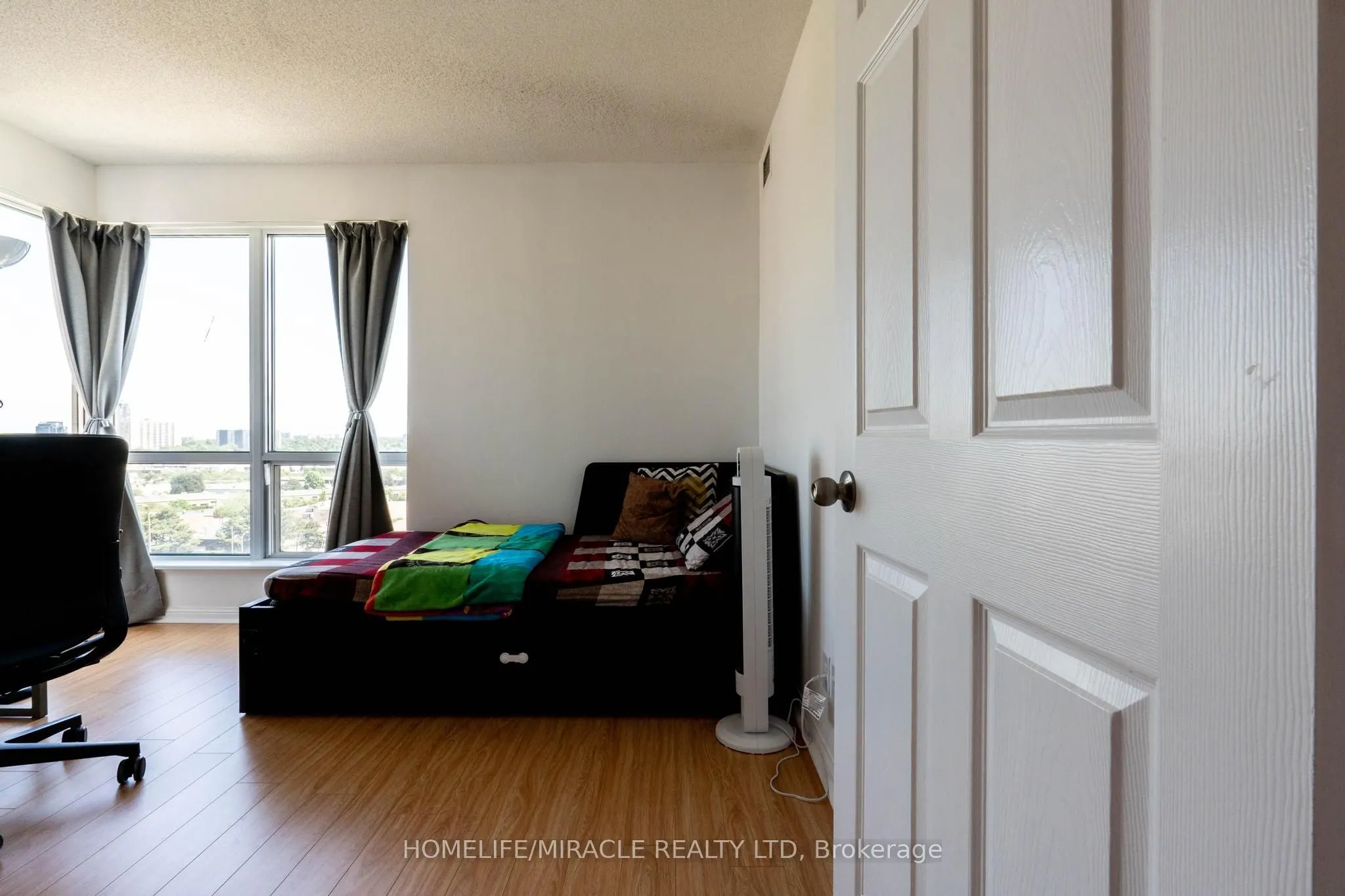 1 Lee Centre Drive, #1506