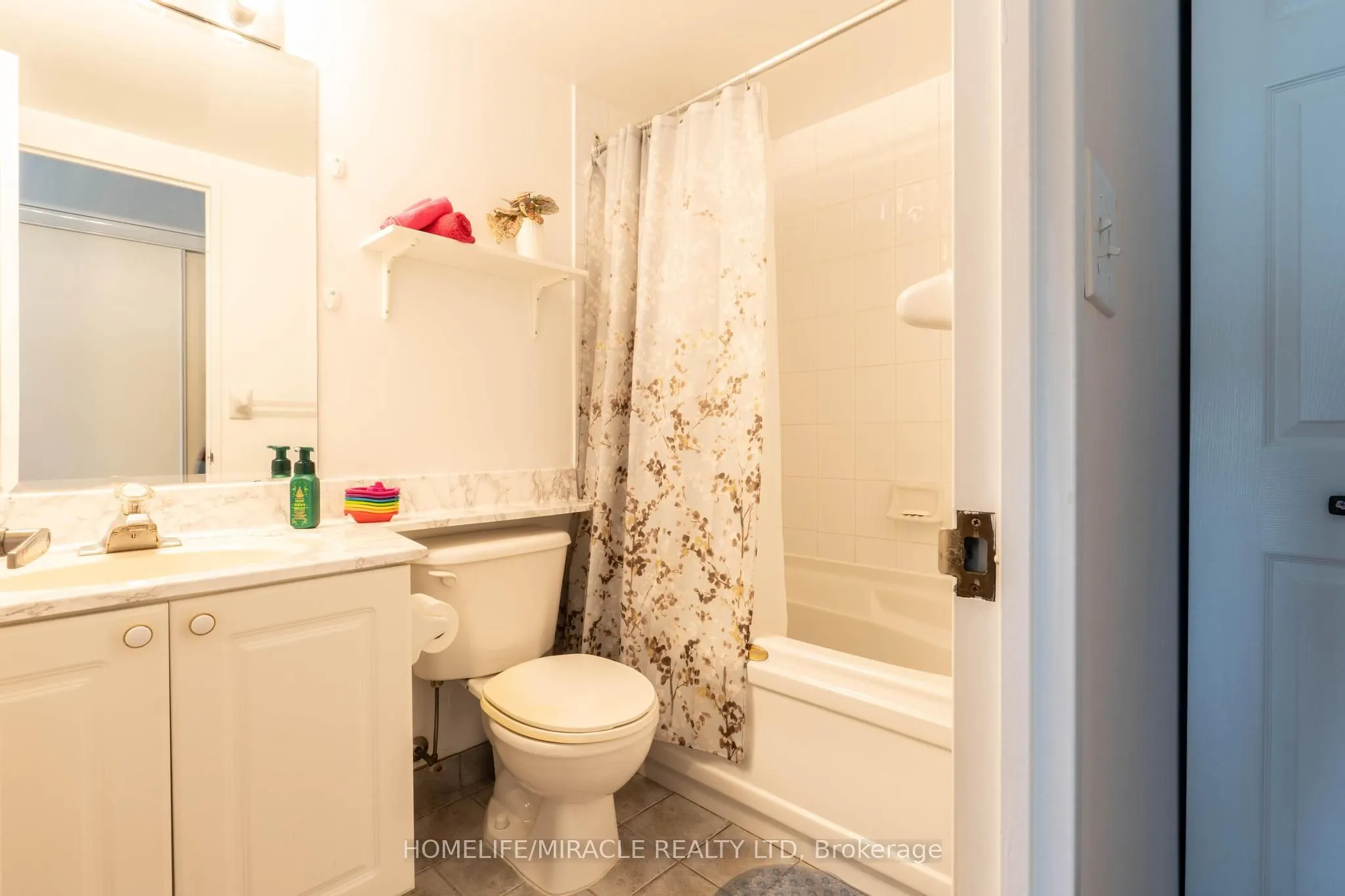 1 Lee Centre Drive, #1506