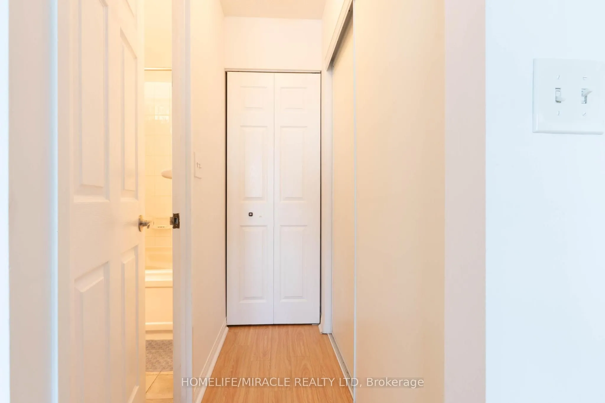 1 Lee Centre Drive, #1506