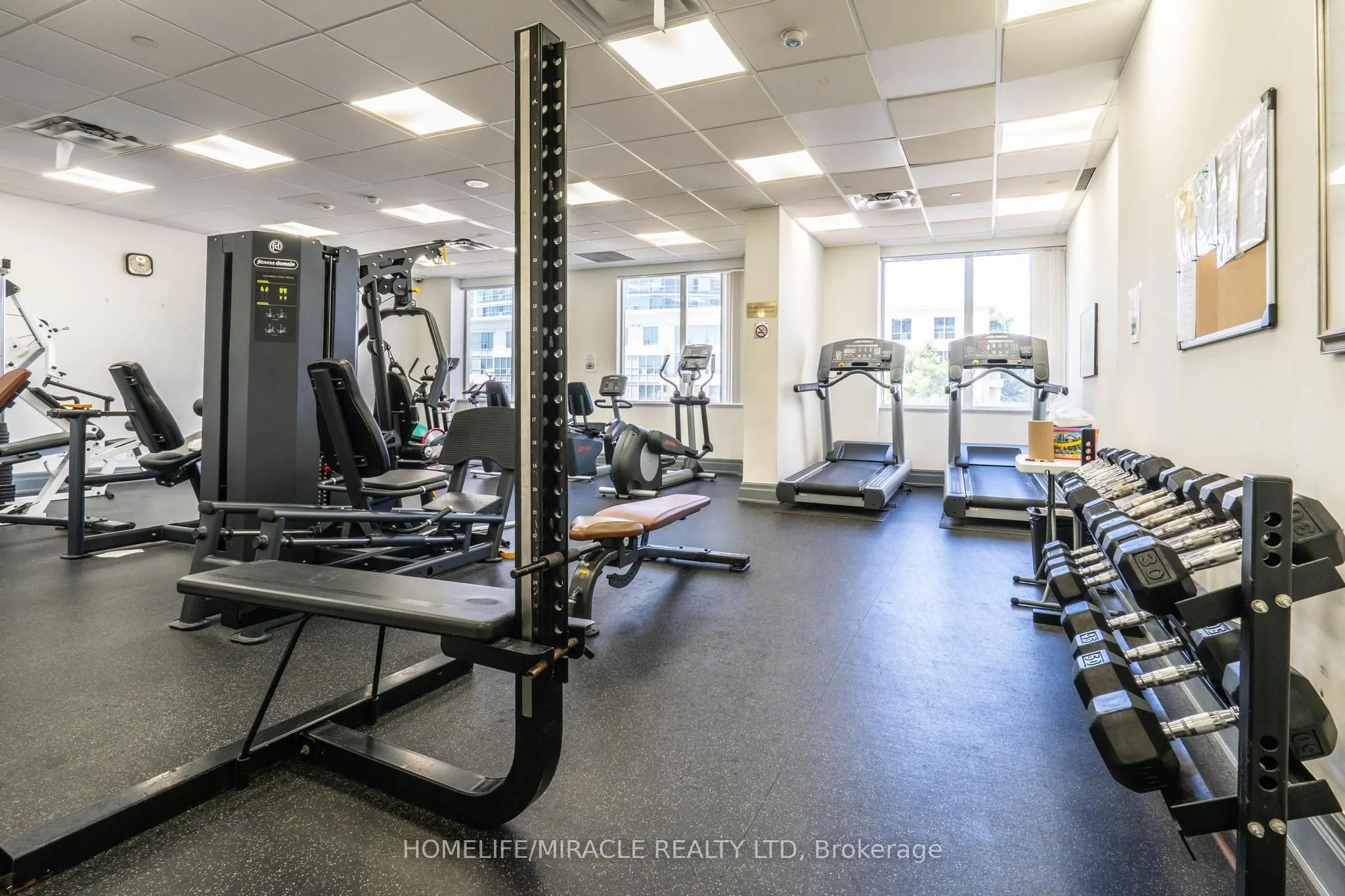 1 Lee Centre Drive, #1506