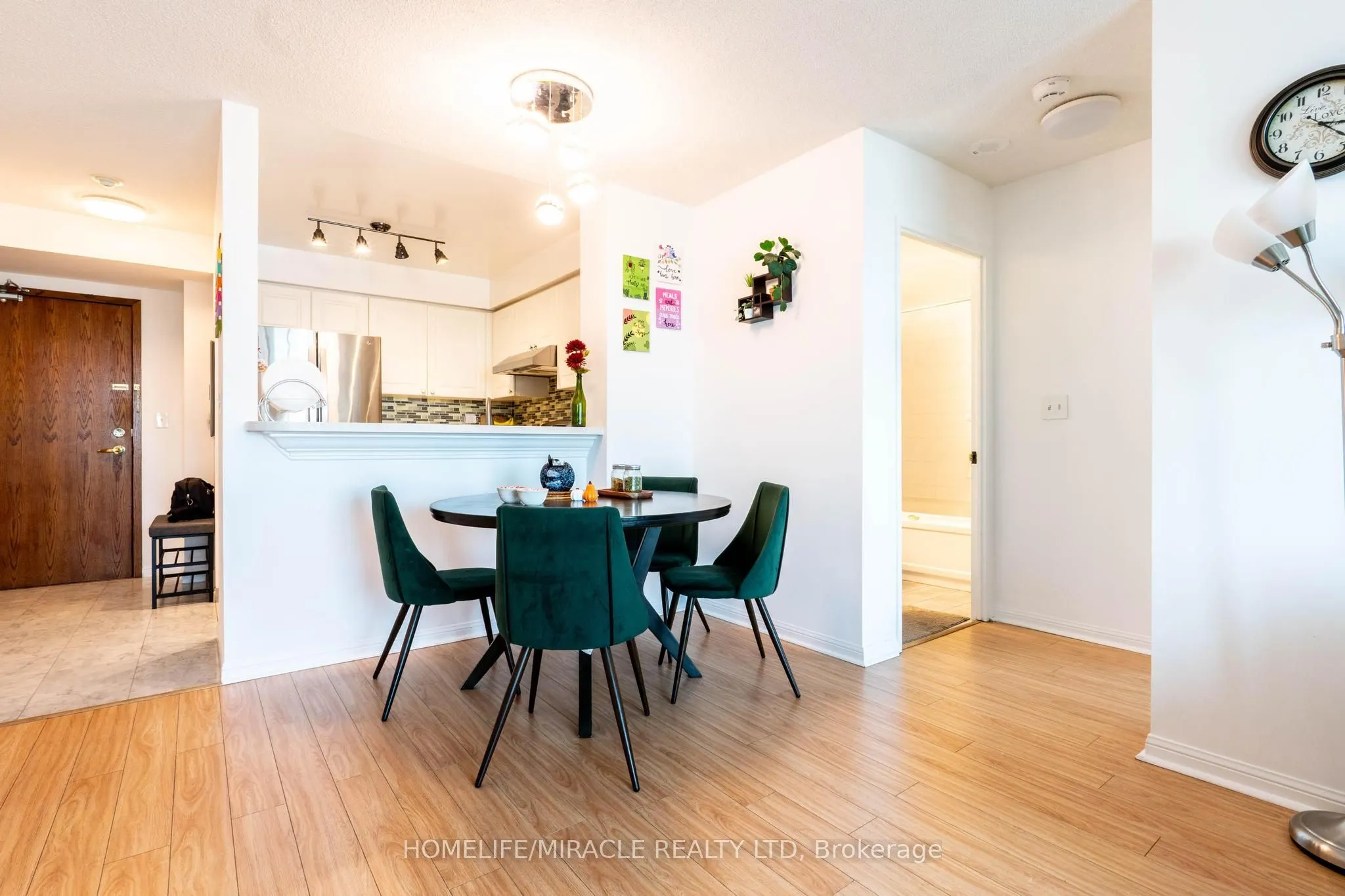 1 Lee Centre Drive, #1506