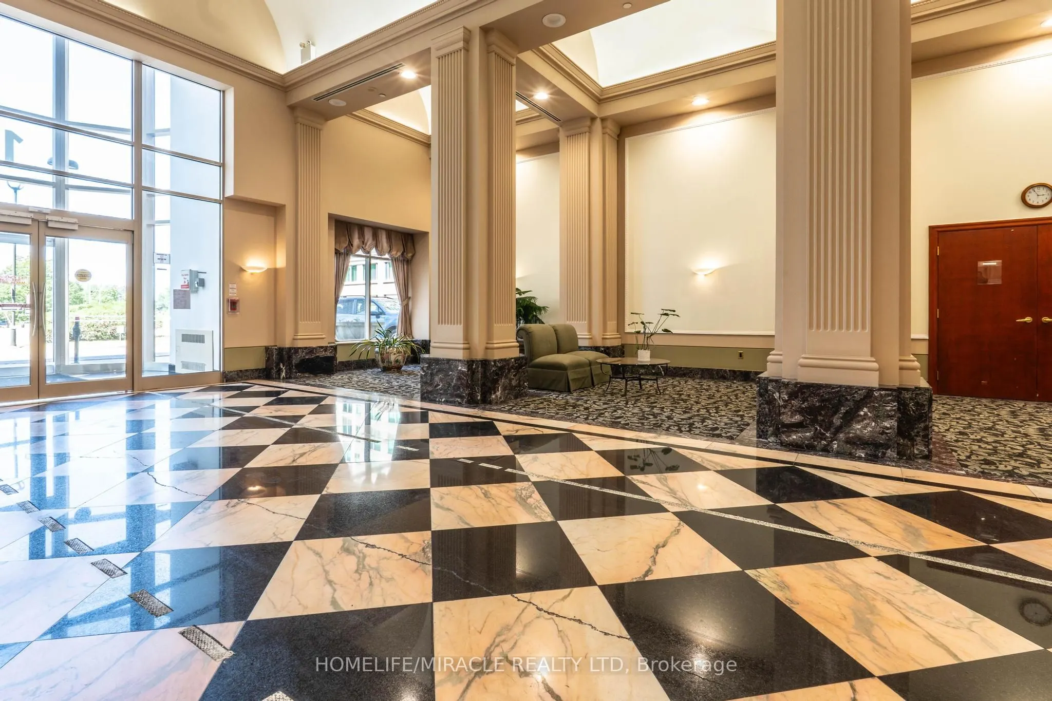 1 Lee Centre Drive, #1506