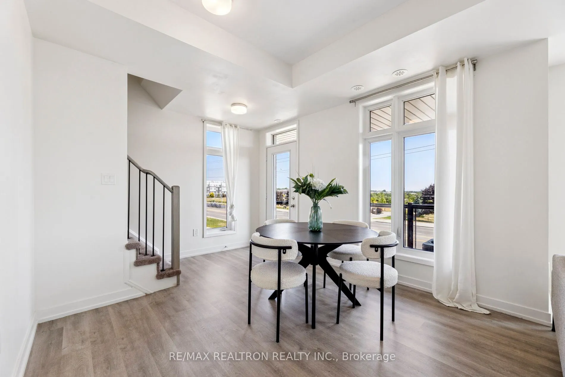 2550 Castlegate Crossing, #418
