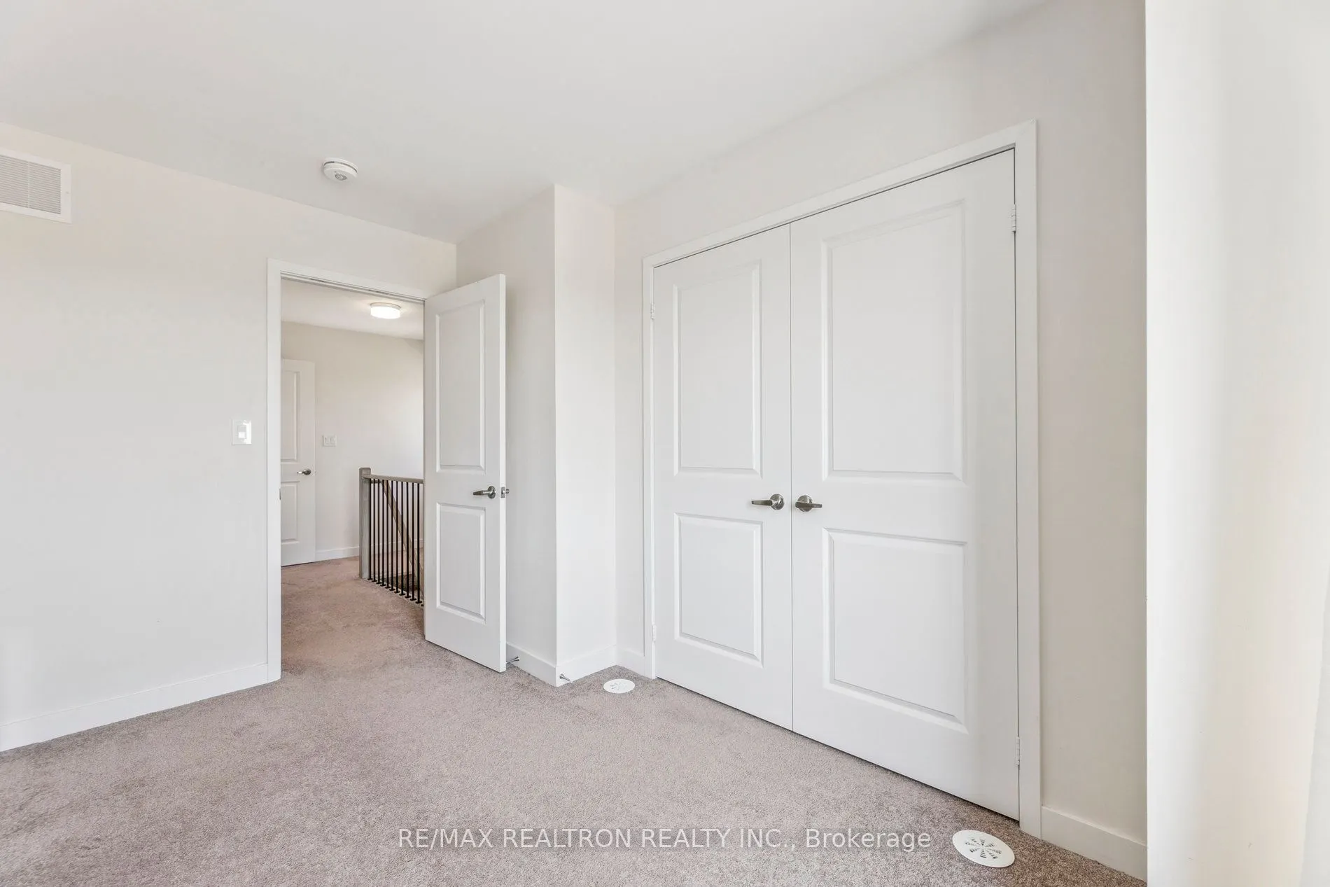 2550 Castlegate Crossing, #418