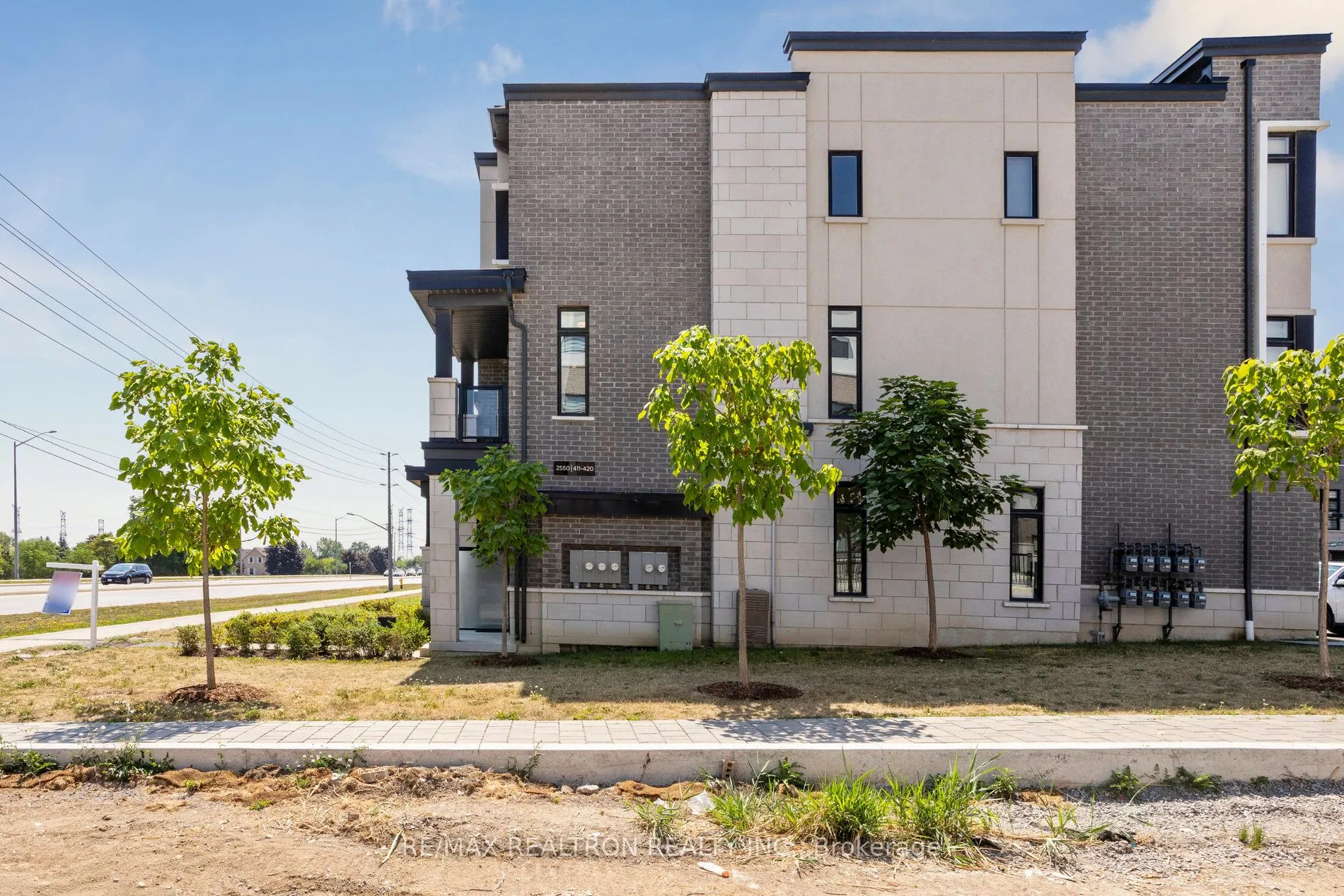 2550 Castlegate Crossing, #418