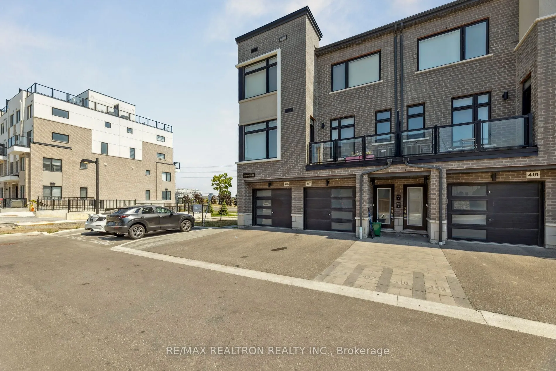 2550 Castlegate Crossing, #418