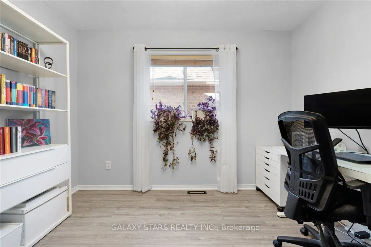 76 Vipond Road