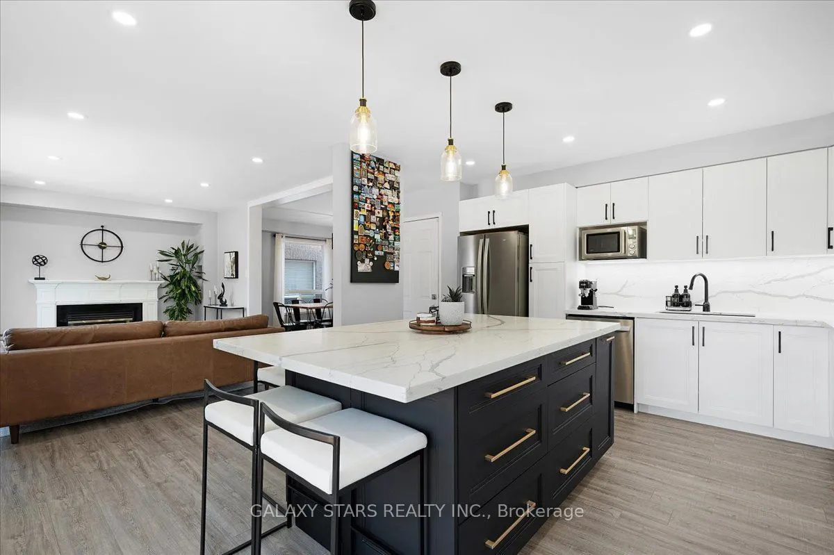 76 Vipond Road
