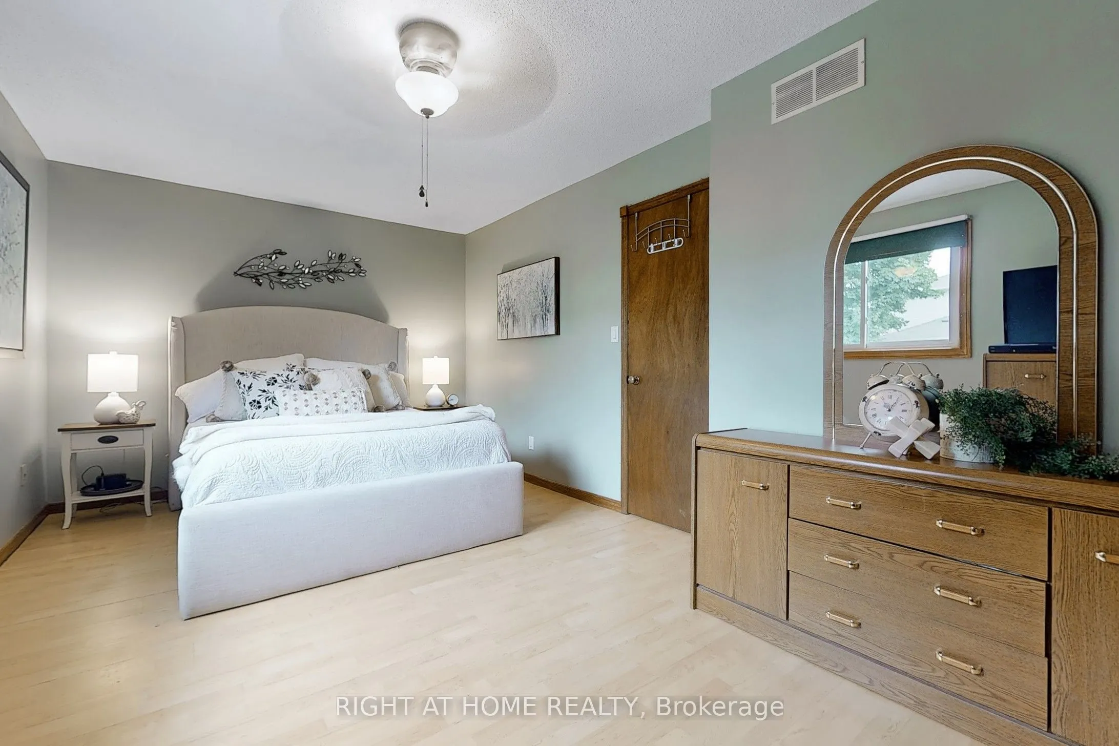 174 Overbank Drive