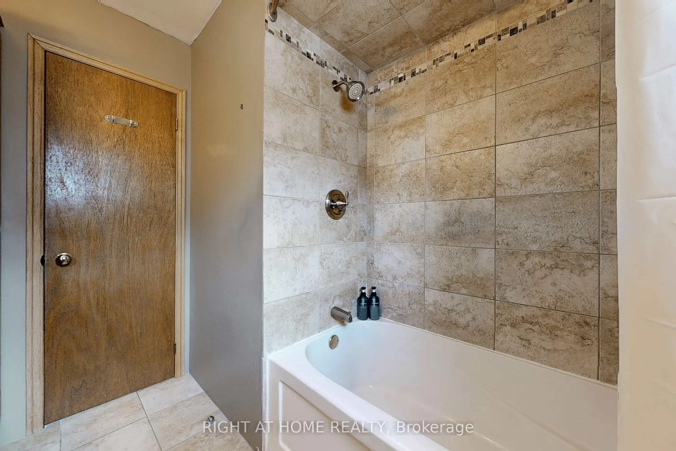 174 Overbank Drive