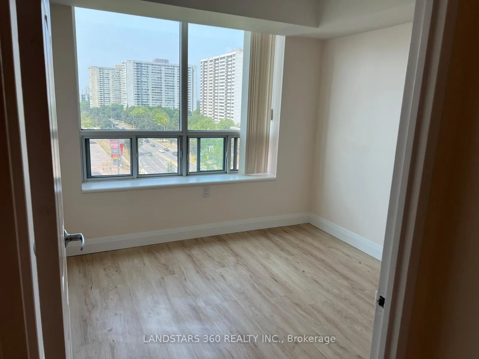 2800 Warden Avenue, #1002