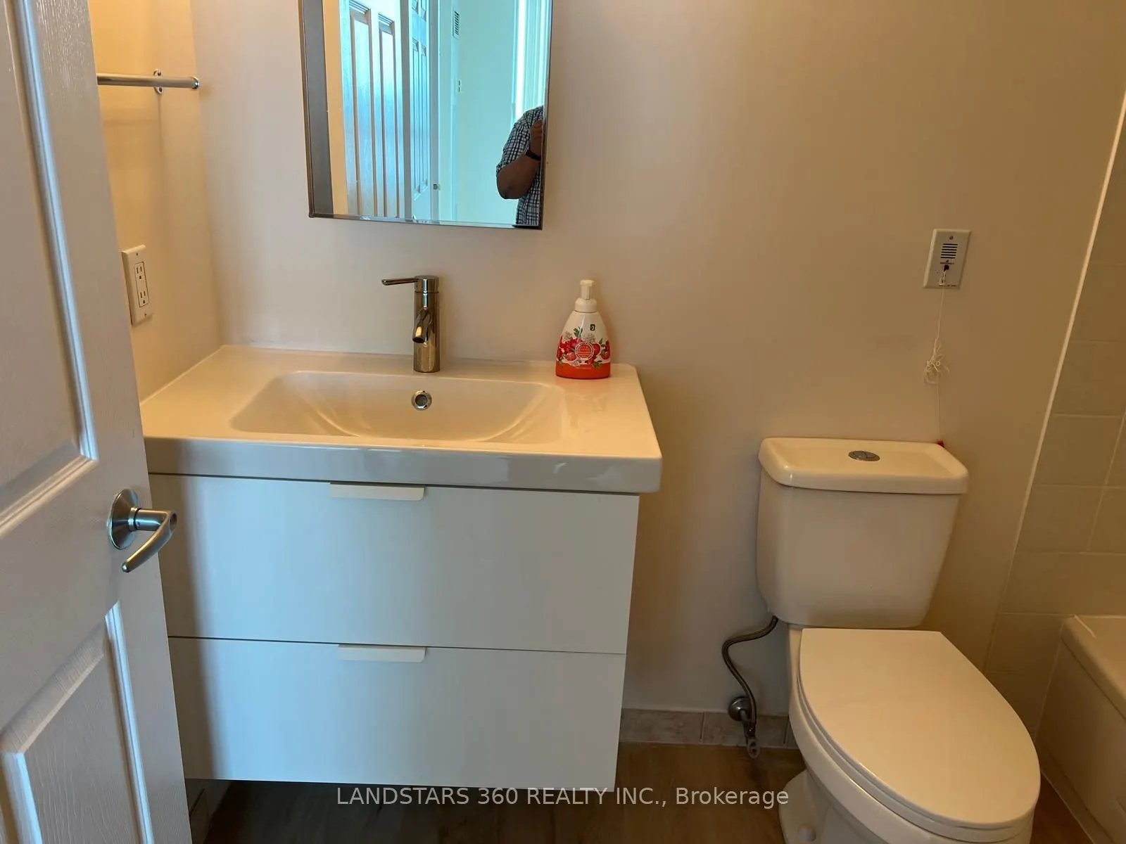 2800 Warden Avenue, #1002