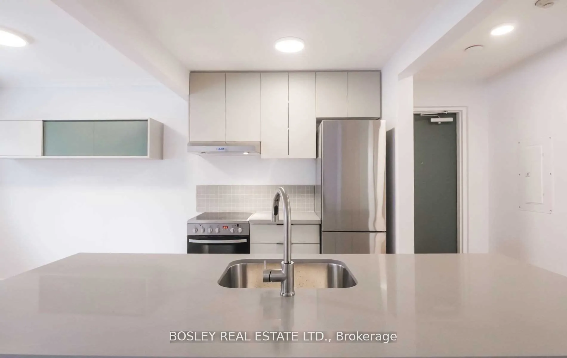 555 Birchmount Road, #302